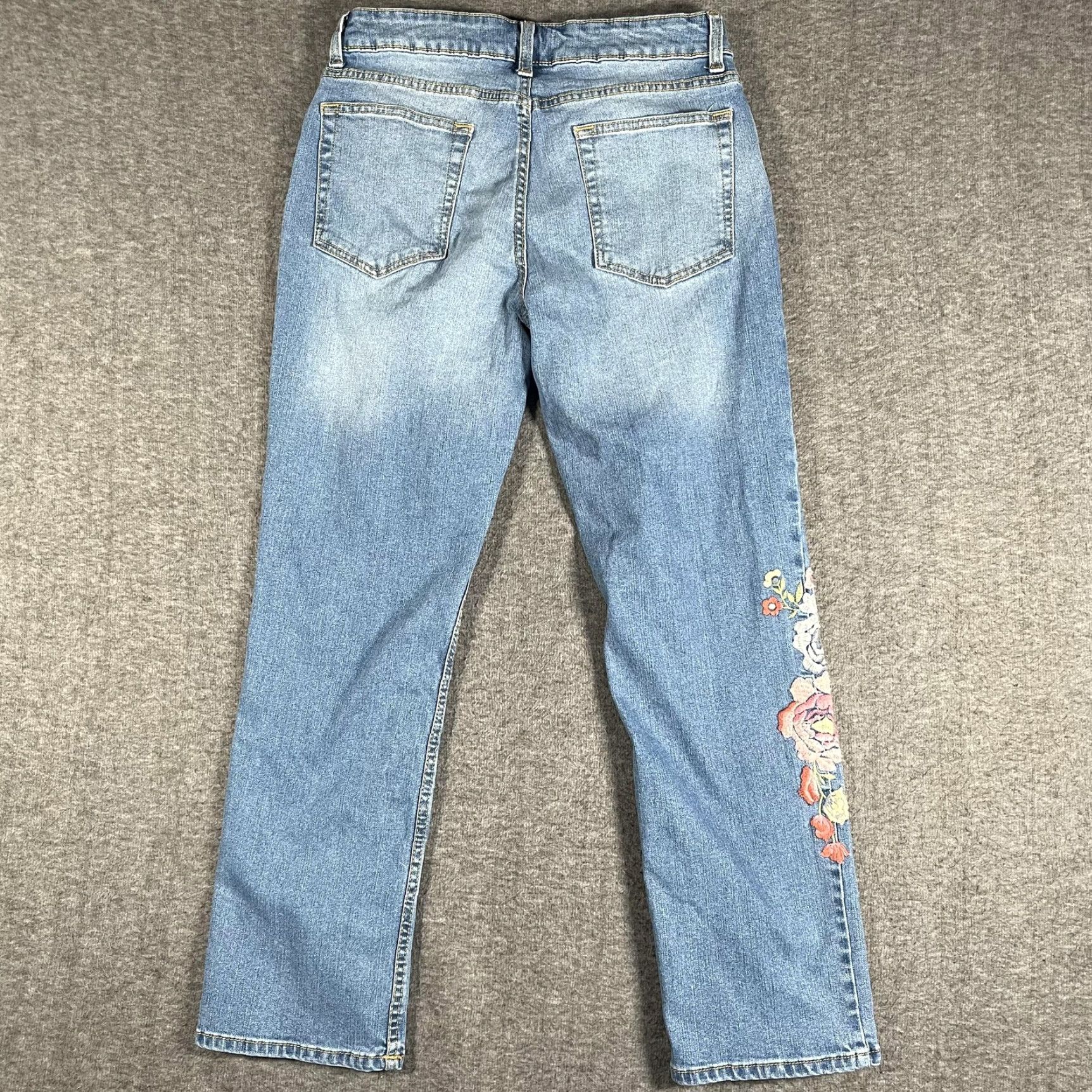 Denime Dittos Jeans Women's 8 Blue Straight Mid Rise Embroidered Floral Denim Y2K Size 30" / US 8 / IT 44 - 3 Thumbnail