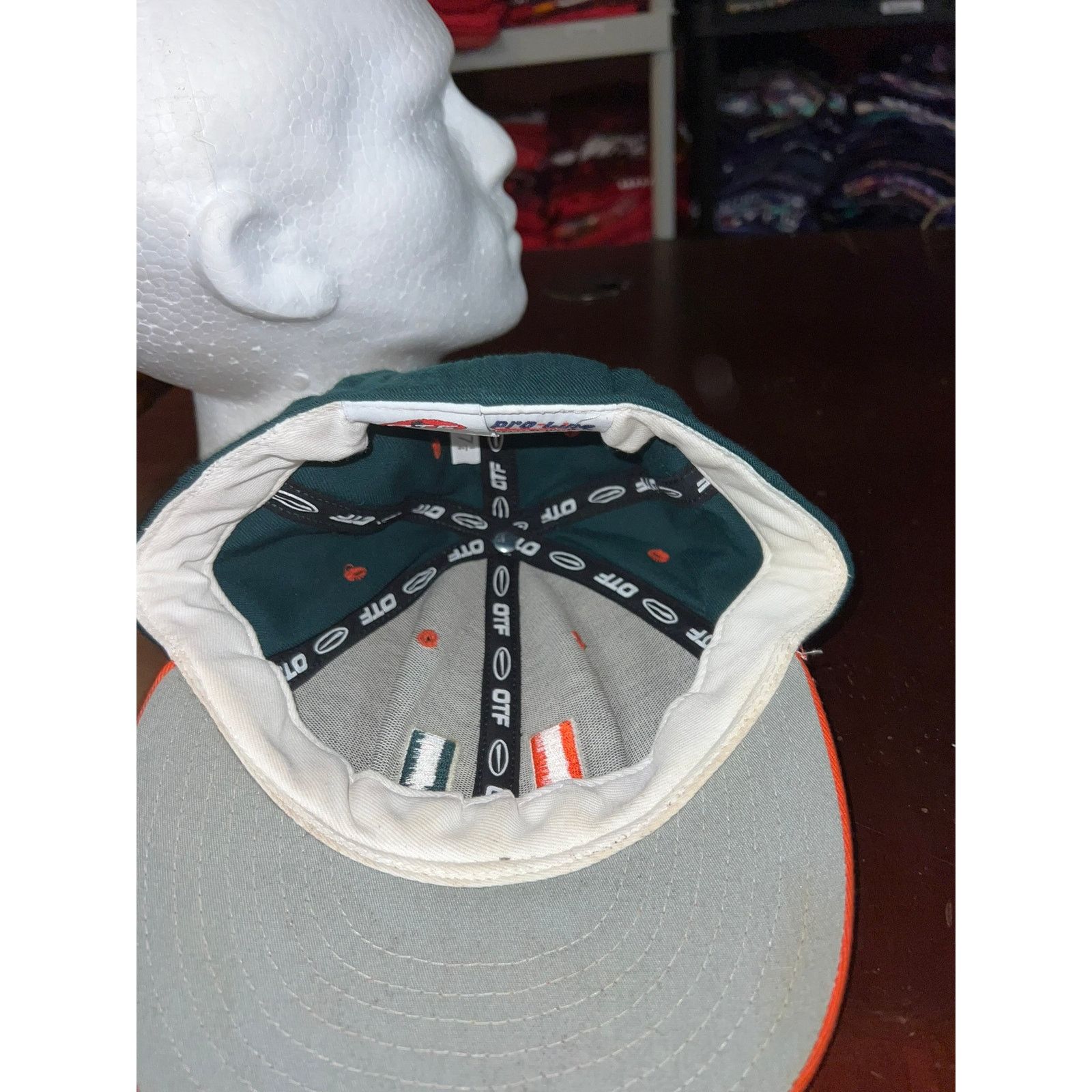 Vintage Vintage Miami Hurricanes Hat On The Field Pro Line Green Cap Size ONE SIZE - 6 Thumbnail