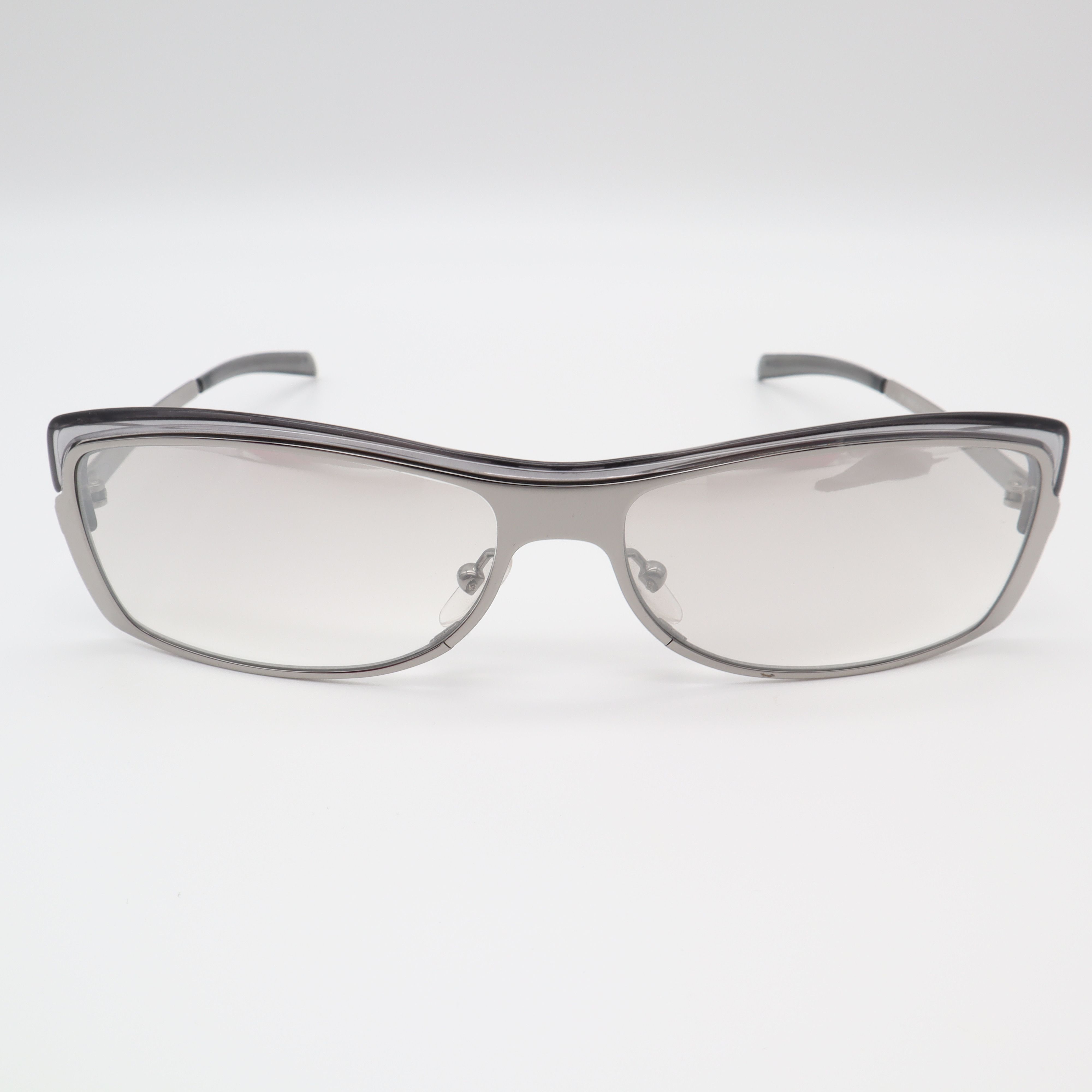 image of Vintage Gucci Sunglasses Made In Italy Mod: Gg2689/s in Grey, Women's