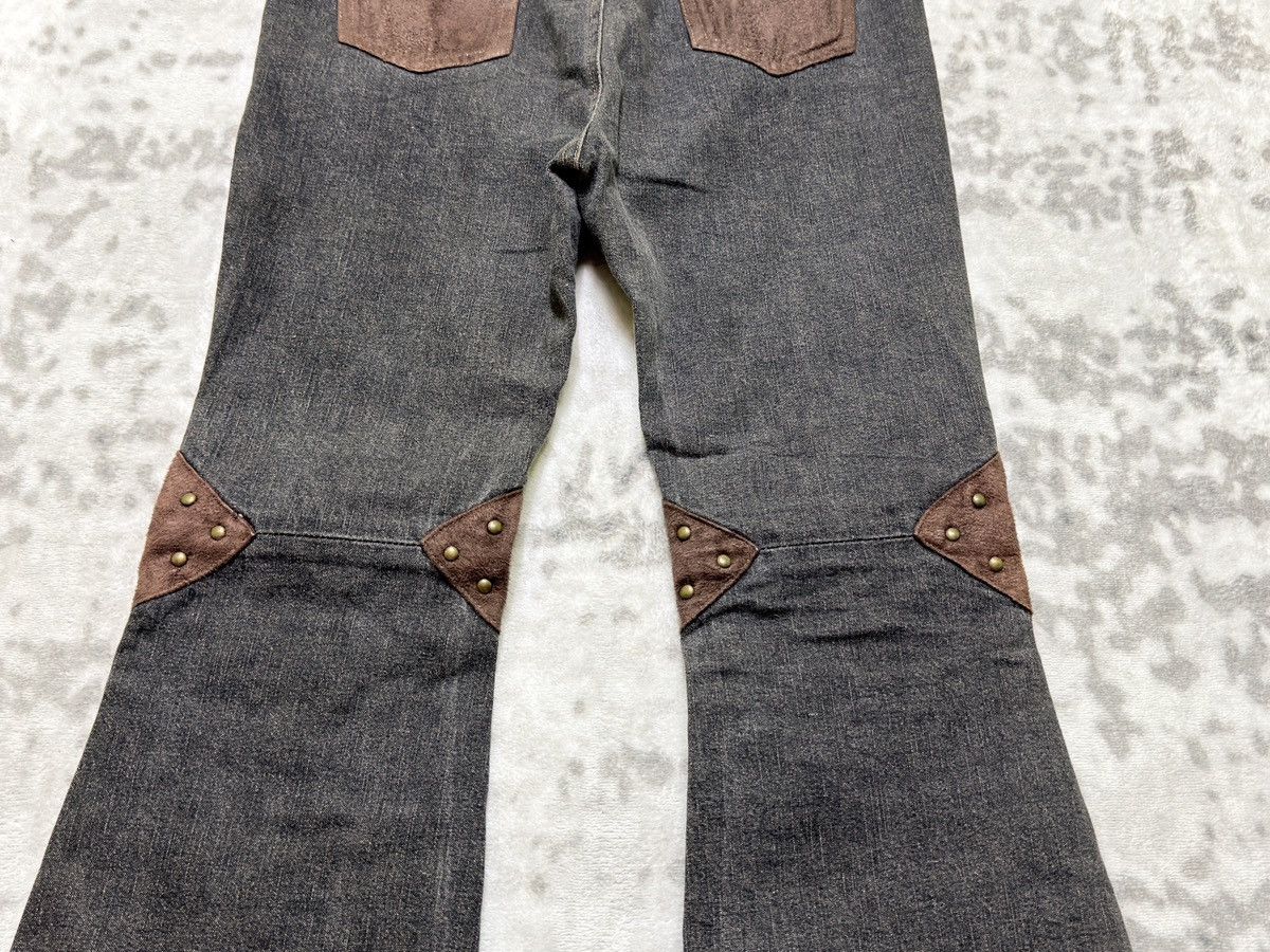 Tornado Mart Romantic Mocha Studded Knee Patch Flare Women Jeans Size US 27 - 12 Thumbnail