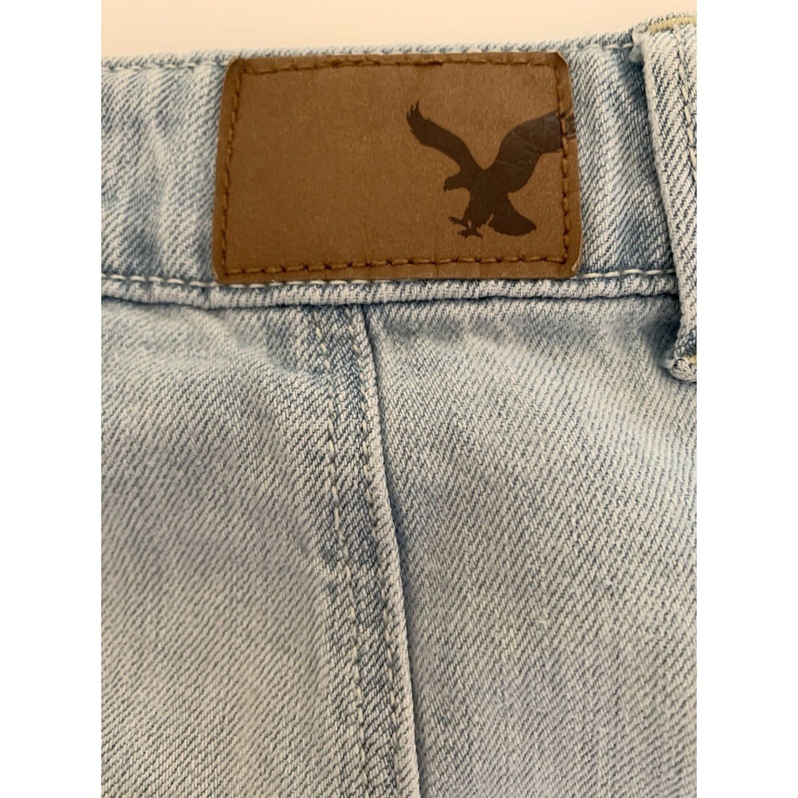 American Eagle Outfitters VINTAGE 6 American Eagle Outfitters Light Wash Button Front Jean Skirt Denim Frayed Hem Size 28" / US 6 / IT 42 - 7 Thumbnail