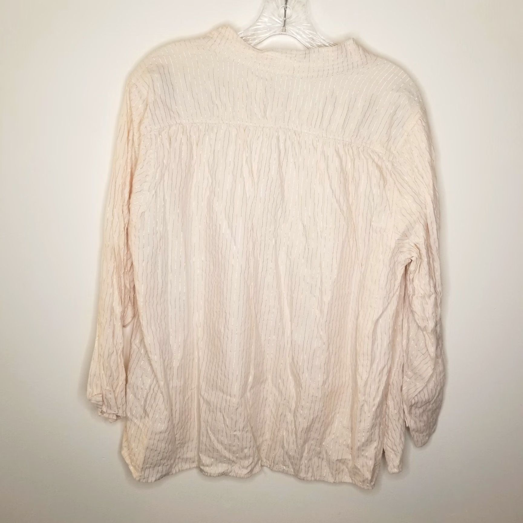 Old Navy Old Navy Blouse Womens Long Sleeve V Neck Beige Pink Size L Size L / US 10 / IT 46 - 3 Thumbnail