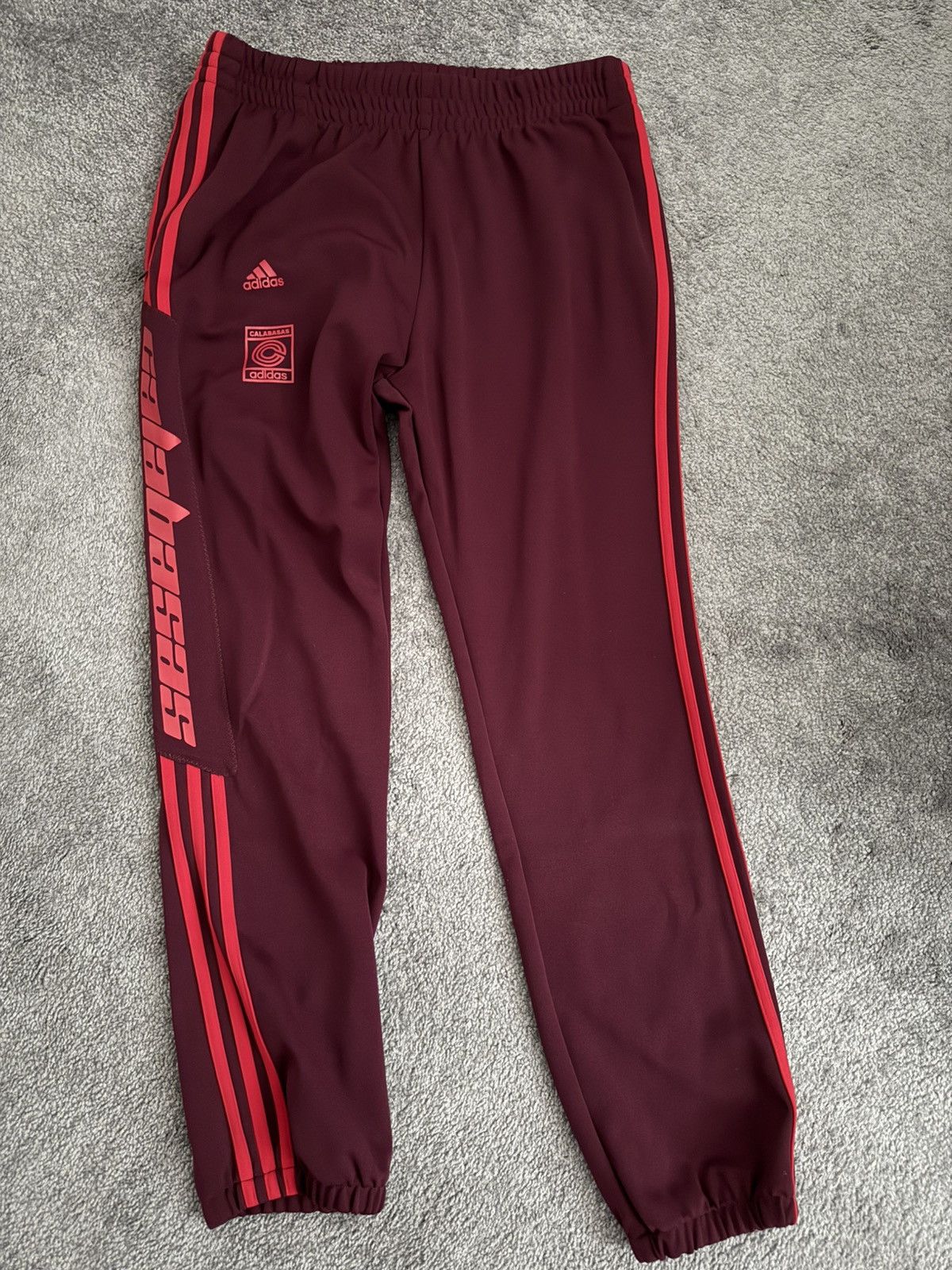 Kanye West × Yeezy Yeezy SAMPLE Vultures Red Sweatpants