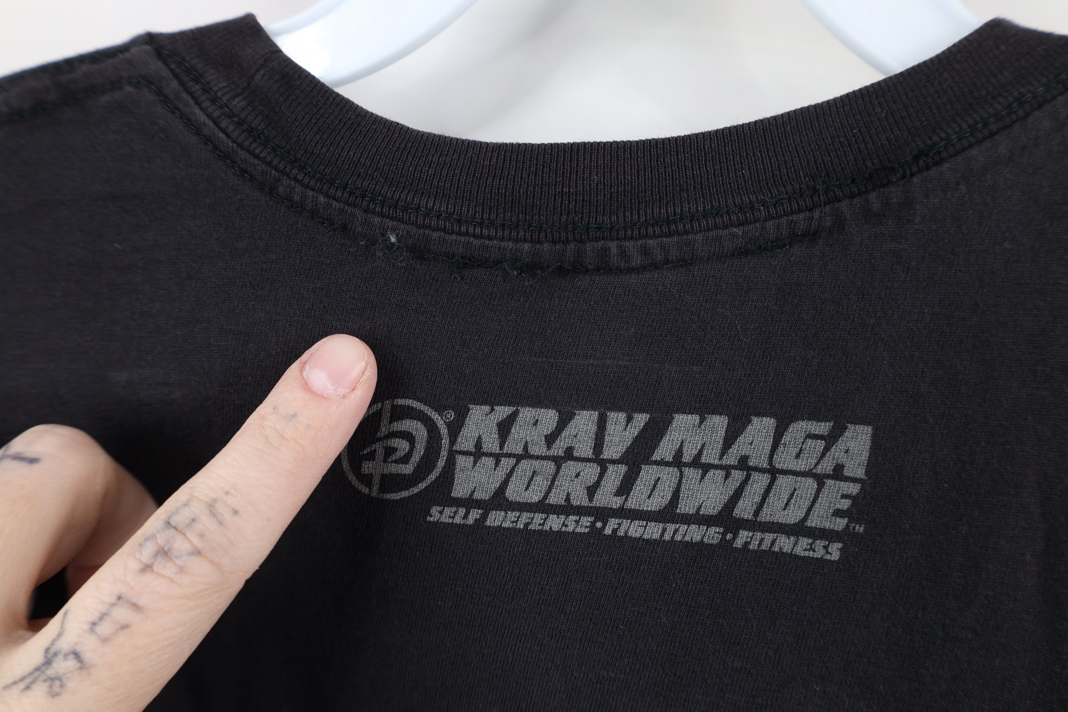 Vintage Vintage Krav Maga Israeli Self Defense Short Sleeve T-Shirt Size US S / EU 44-46 / 1 - 9 Thumbnail
