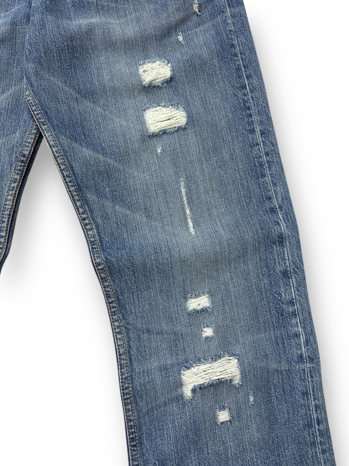 Levi's Vintage 00’s Levis Jeans Ripped Distressed Denim W33 L36 Size US 33 - 7 Thumbnail
