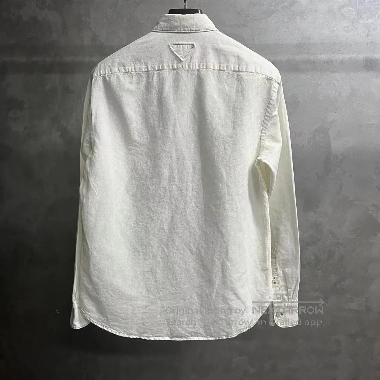 Louis Vuitton Louis Vuitton Solid-color embroidered long-sleeved shirt| Size US M / EU 48-50 / 2 - 8 Thumbnail