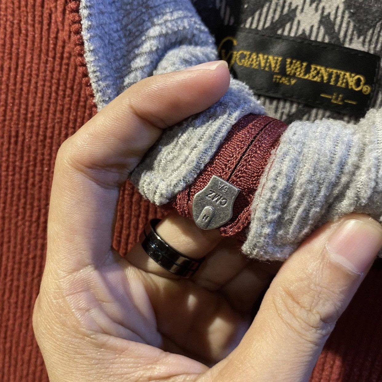 Designer × Gianni Valentino × Vintage Gianni Valentino Vest Multi Pockets Size US XL / EU 56 / 4 - 7 Thumbnail