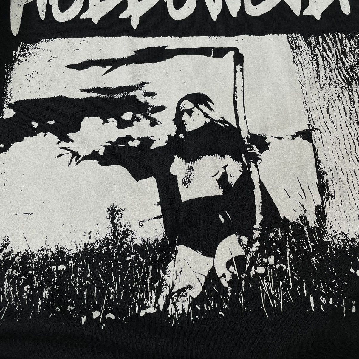 Vintage Vintage 00S HALLOWEEN HORROR CREEPY ABSTRACT L Size US L / EU 52-54 / 3 - 5 Thumbnail
