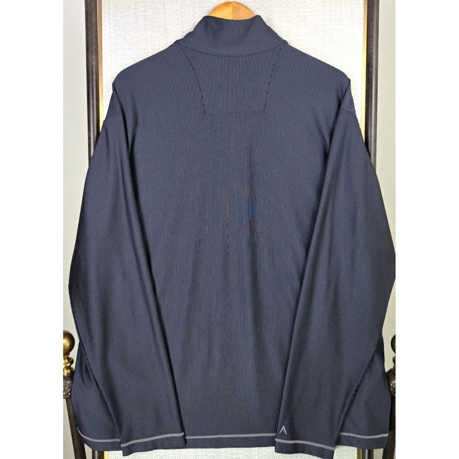 Logo 7 ANTIGUA Chicago Cubs 1908 Logo Mens 2XL 1/2 Zip Pullover Blue Striped Performance Windshirt Pullover Shirt Windshirt Windbreaker Cubs Chest Logo Mens Size US XXL / EU 58 / 5 - 5 Thumbnail