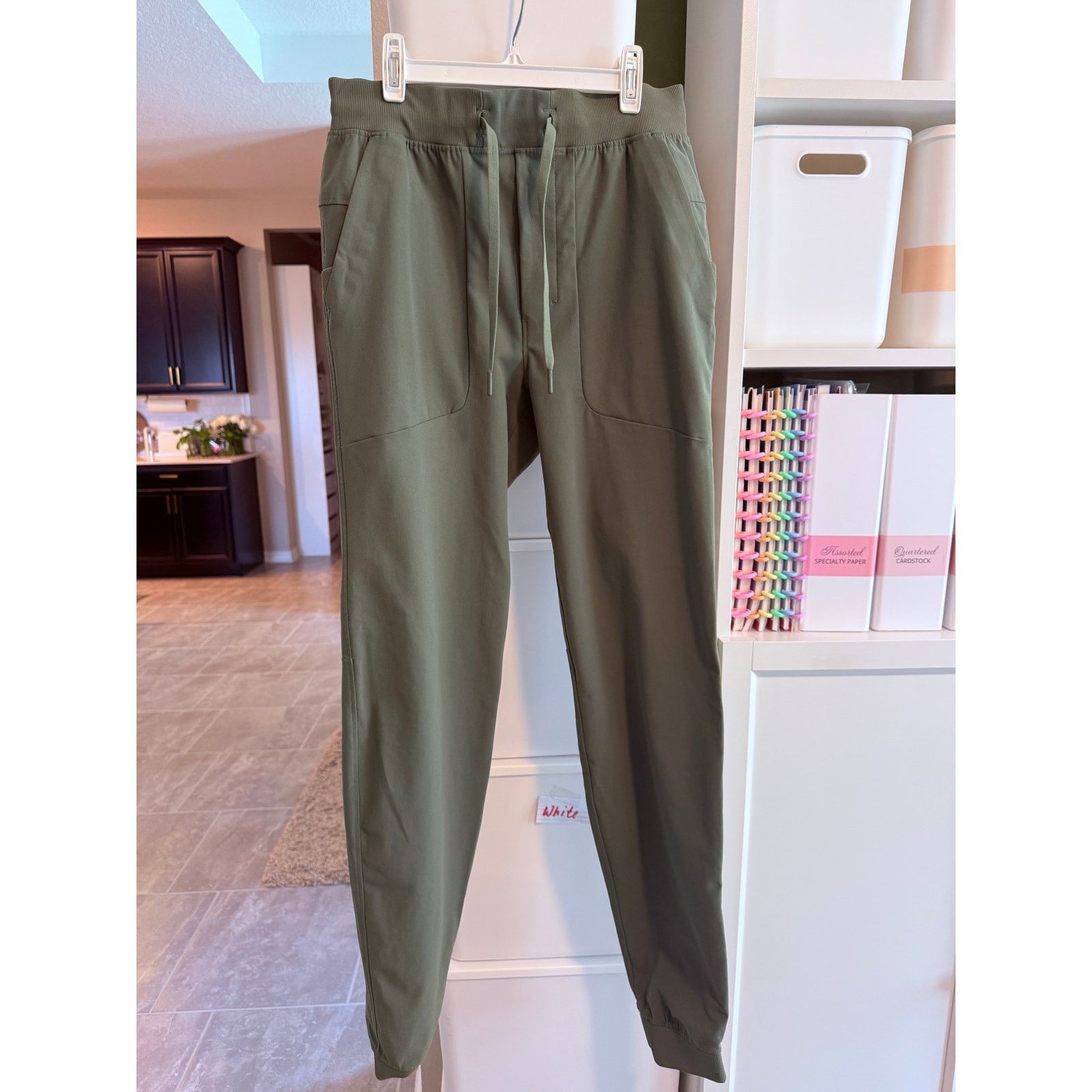 Lululemon Lululemon Jogger Pants Women Olive Green S - C003 Size 28" / US 6 / IT 42 - 4 Thumbnail