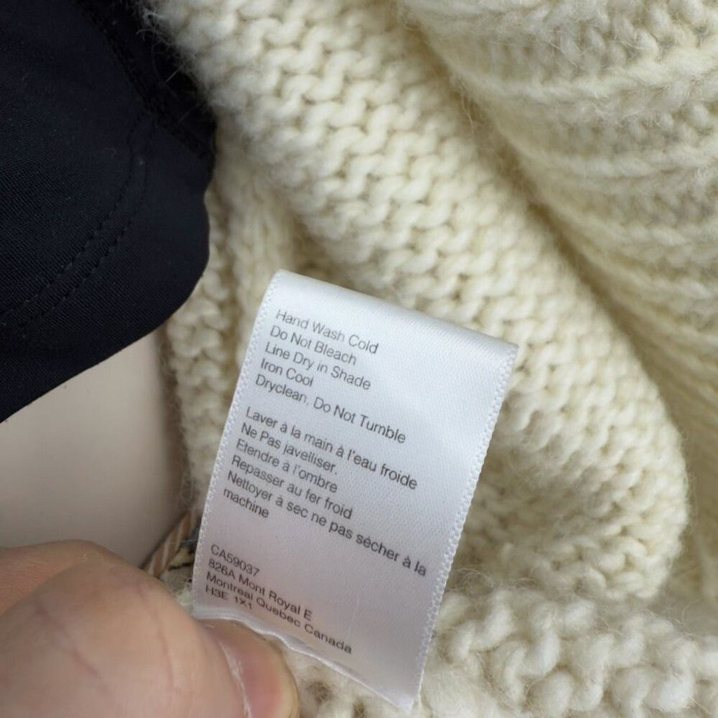narifuri NAÏF MONTREAL Knitted Cream Warm Minimalist Cardigan Size S Size S / US 4 / IT 40 - 5 Thumbnail
