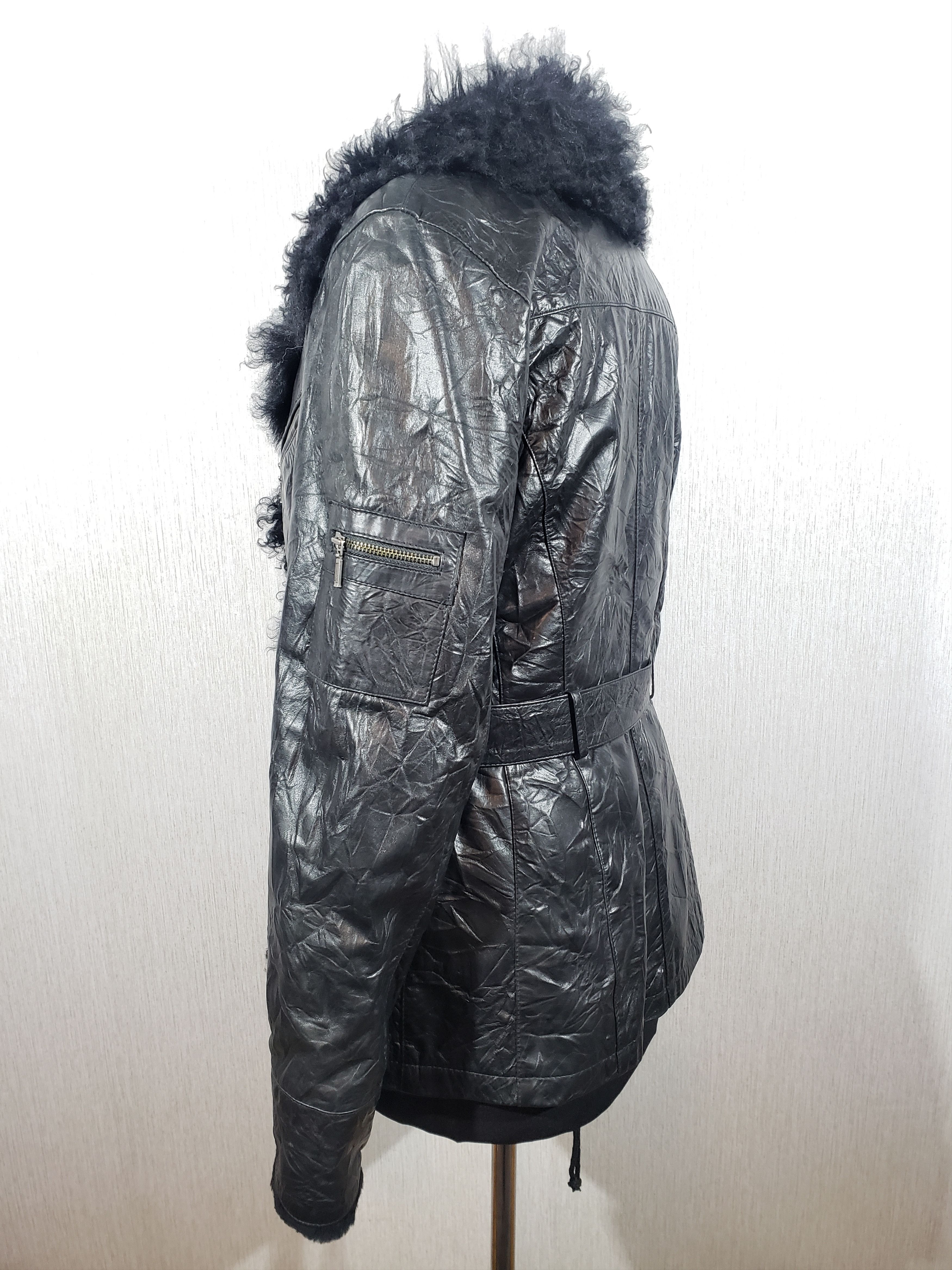 Other Wonderful women's sheepskin coat with genuine fur. Size L / US 10 / IT 46 - 5 Thumbnail
