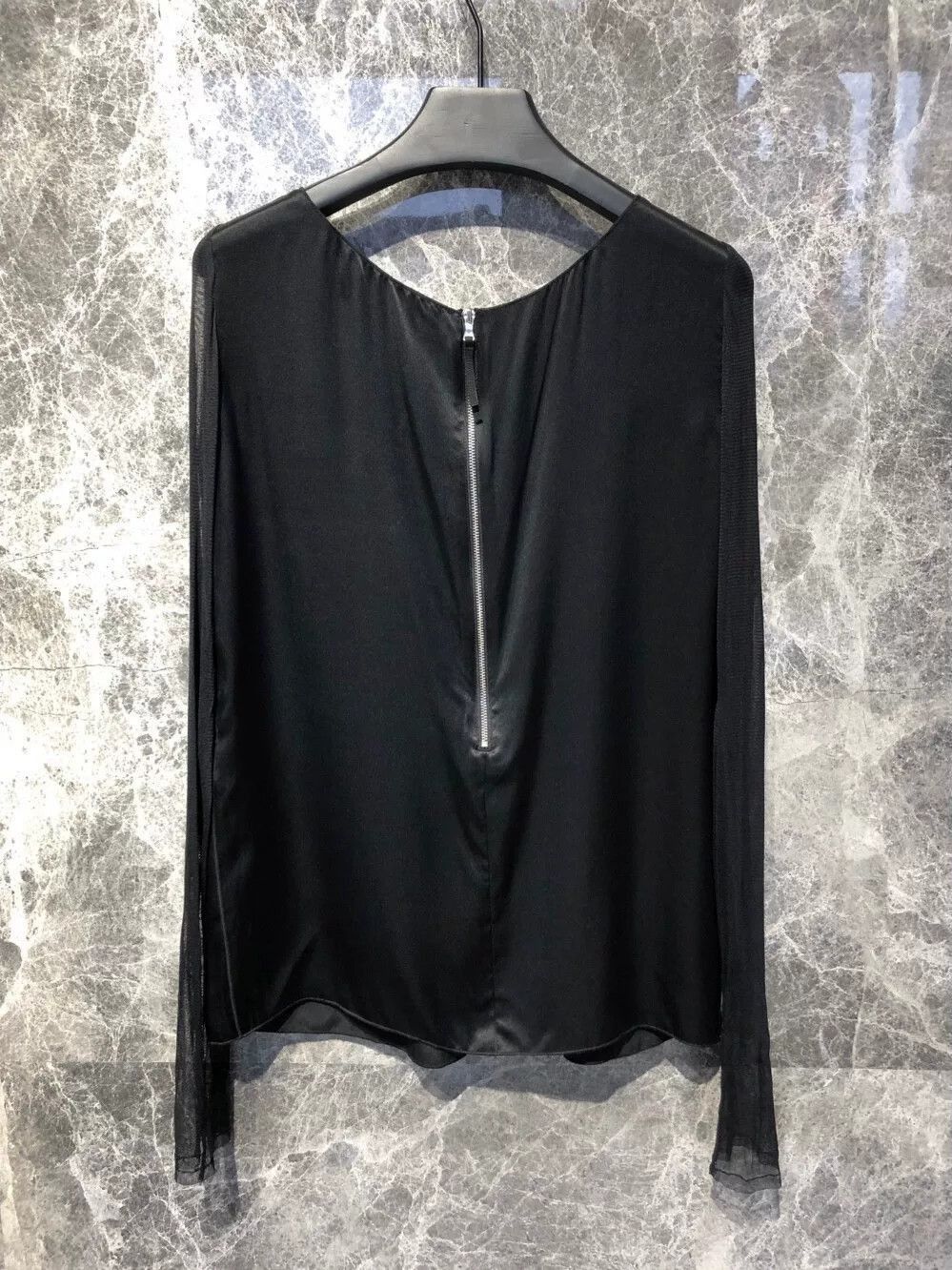 Dolce & Gabbana Dolce&Gabbana Silk Bow Sleeveless Top. Size S / US 4 / IT 40 - 4 Thumbnail