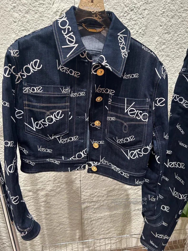 Versace Versace Dark blue letter logo short denim suit Size US XXS / EU 40 - 4 Thumbnail