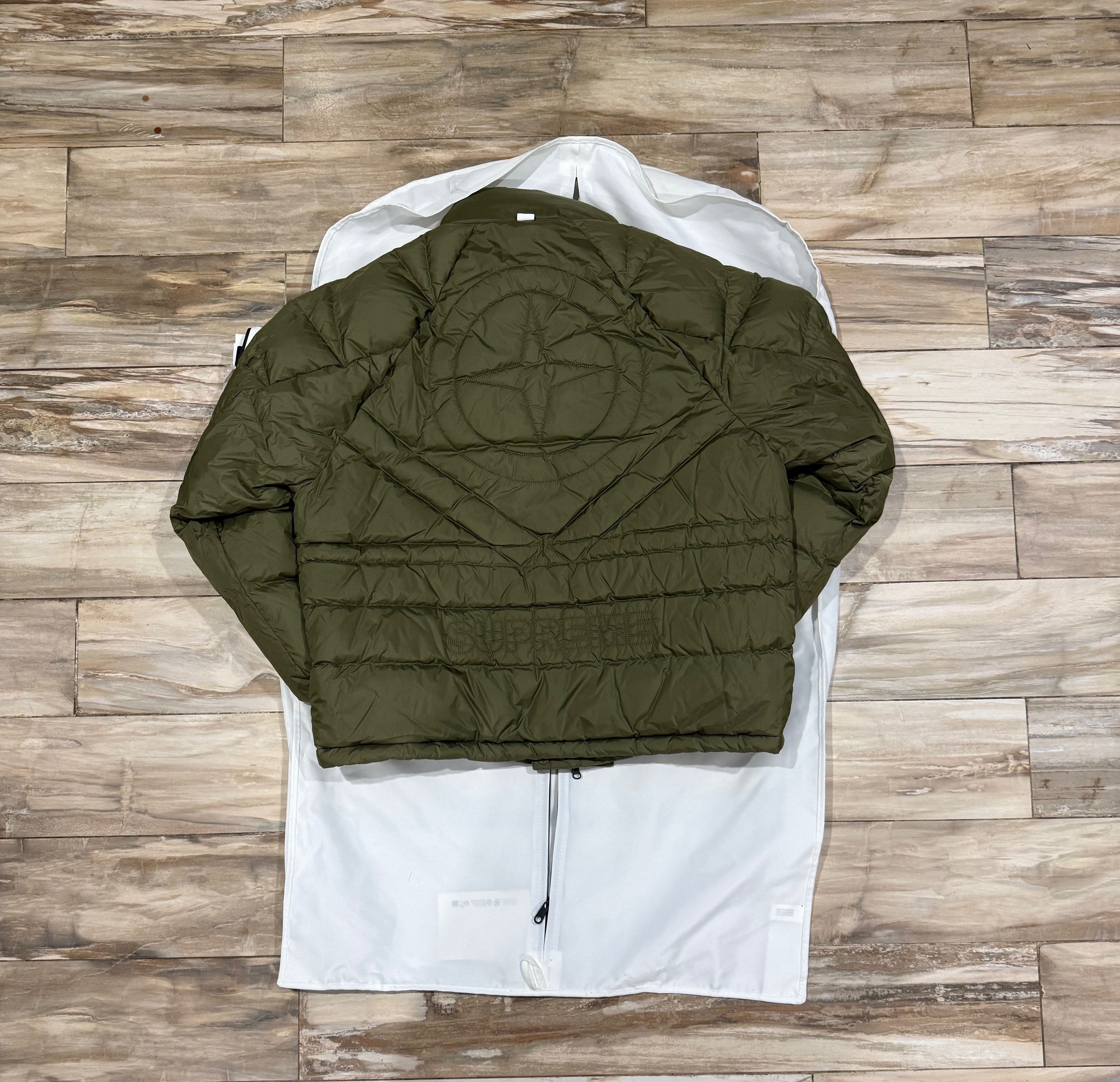 Stone Island × Supreme Stone Island x Supreme FW23 Reversible Down in Olive Green M Size US M / EU 48-50 / 2 - 7 Thumbnail