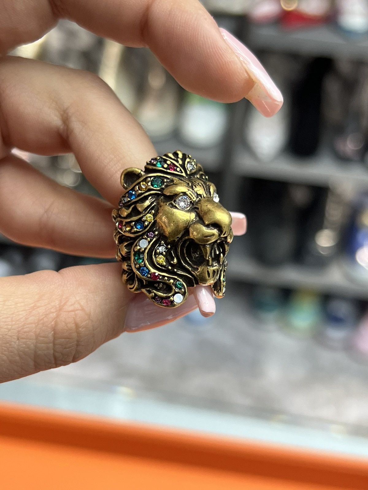 Gucci Gucci Crystal Lion Head Ring Size ONE SIZE - 6 Thumbnail