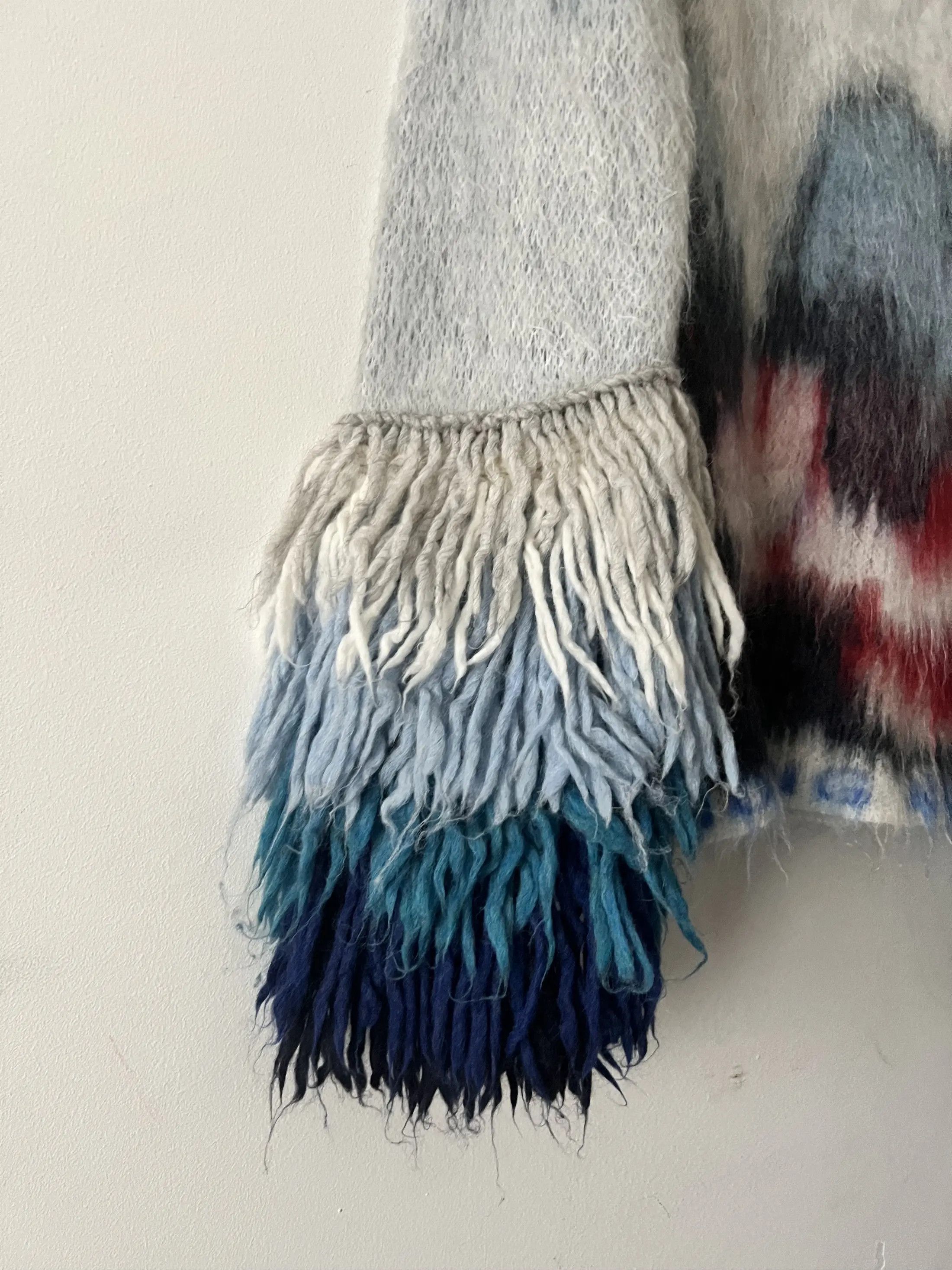 Off-White Off-white Fringe Knit Watercolor Mohair Size S / US 4 / IT 40 - 7 Thumbnail