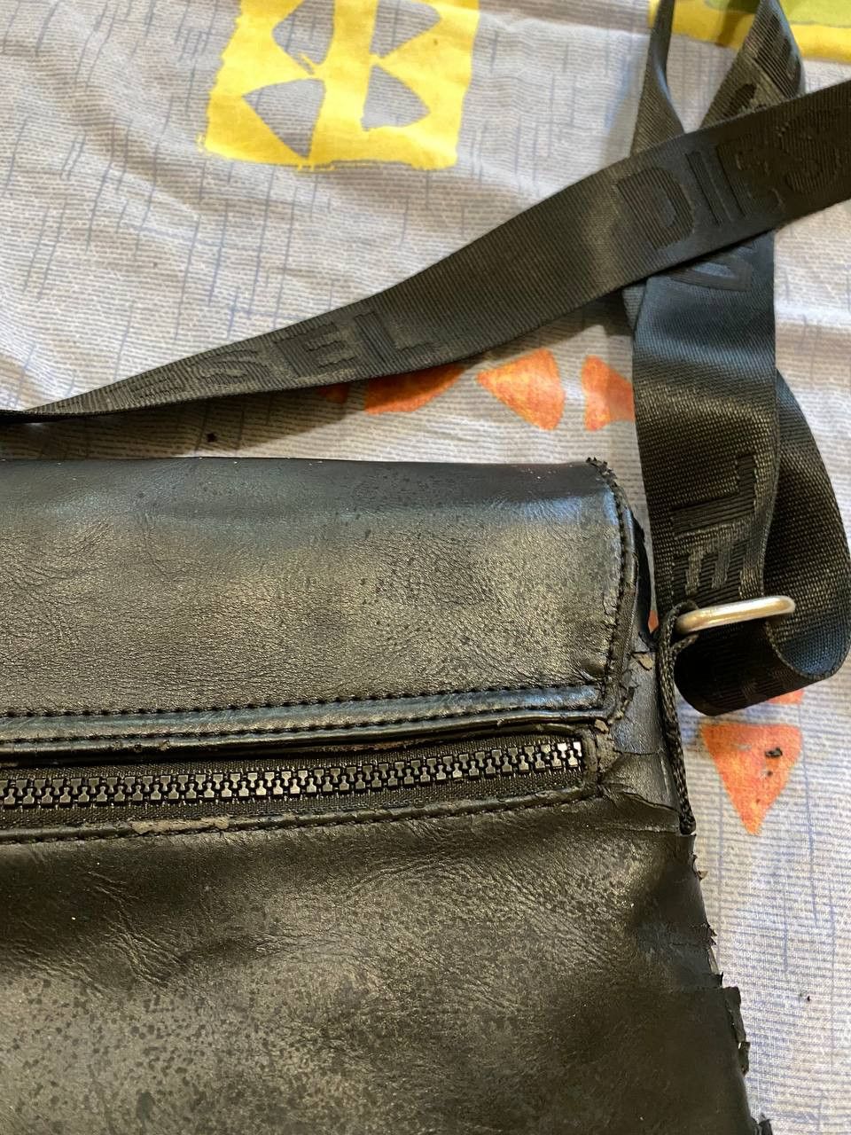 Diesel Vintage Diesel Shoulders Bag Y2K Big Logo Size ONE SIZE - 15 Thumbnail