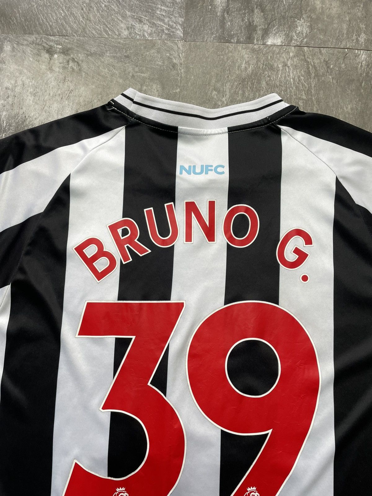 Castore Newcastle United 2022/23 Home Jersey Bruno G. #39 Castore L Size US L / EU 52-54 / 3 - 9 Thumbnail