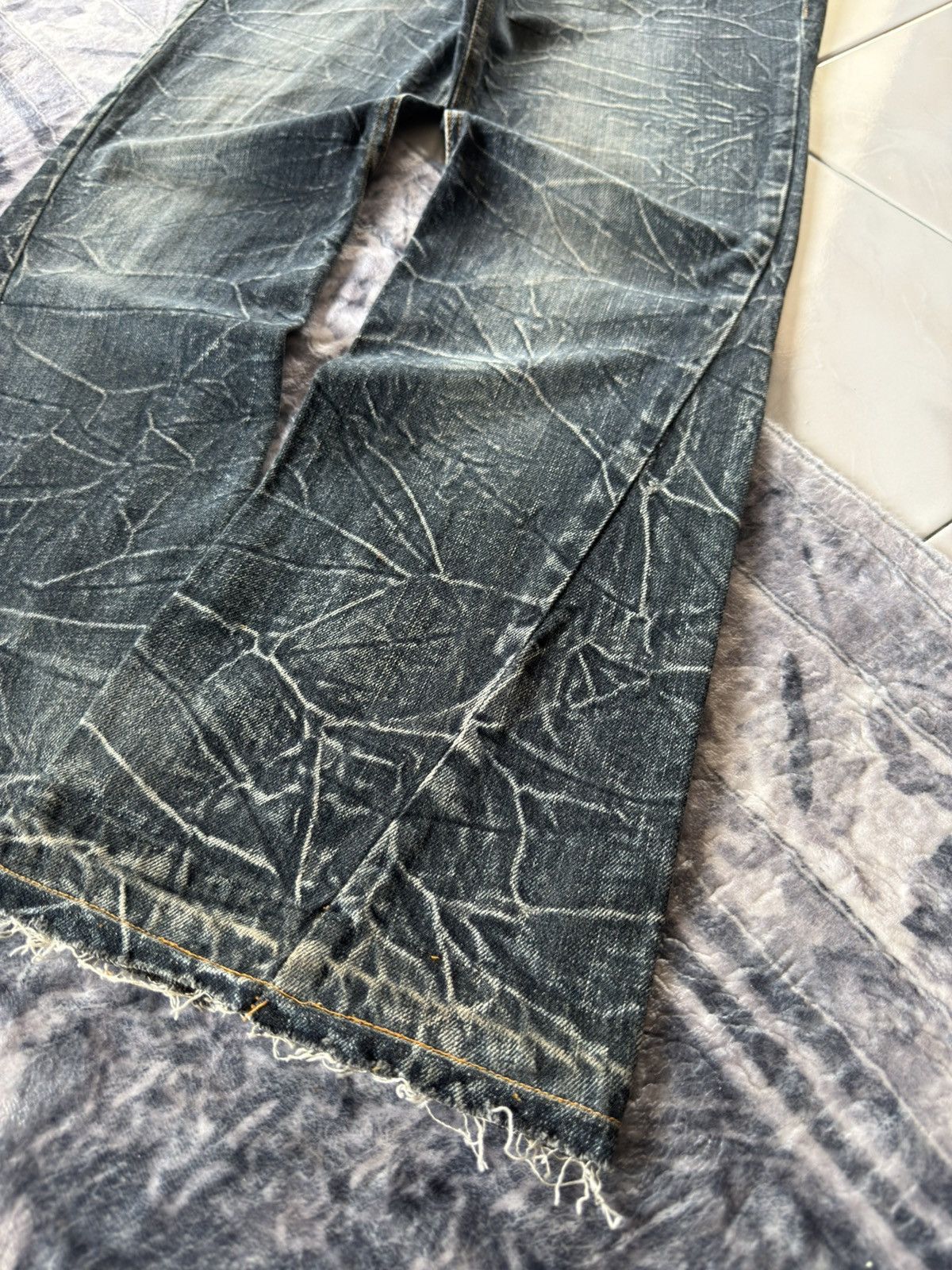 If Six Was Nine Nylaus Japan Shatter Wash Spiral Glam Flared Jeans Size US 30 / EU 46 - 7 Thumbnail