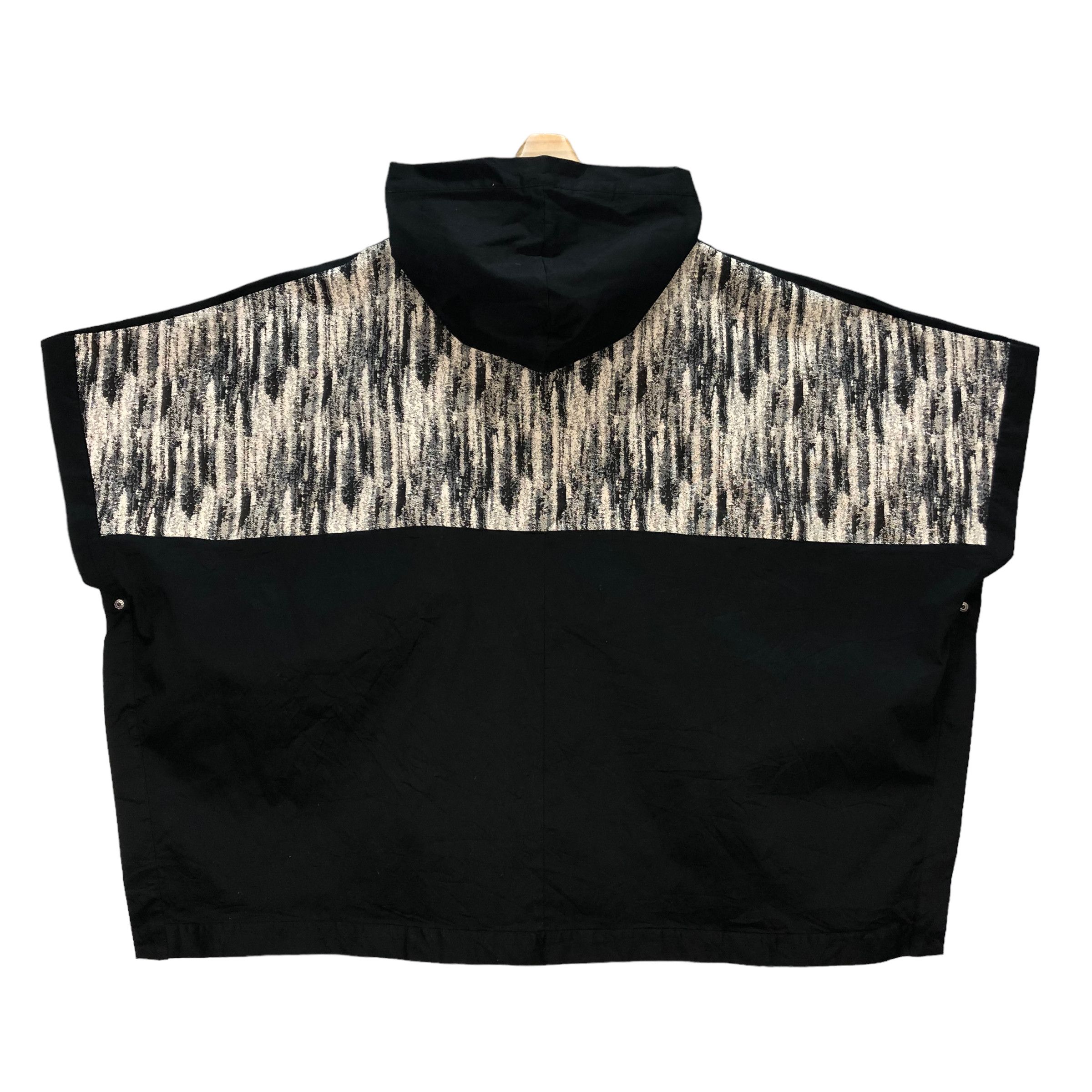 Japanese Brand MODDEDANCE LIGHTWEIGHT PONCHO #7320-129 Size XXL / US 16-18 / IT 52-54 - 12 Thumbnail