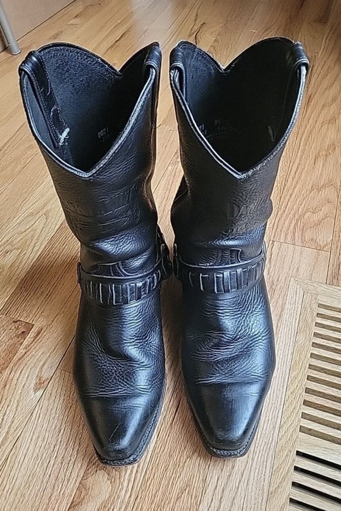 image of Cowboy Equipment x Jack Daniels Harness Cowboy Boots Black Western Vintage, Men's (Size 9.5)