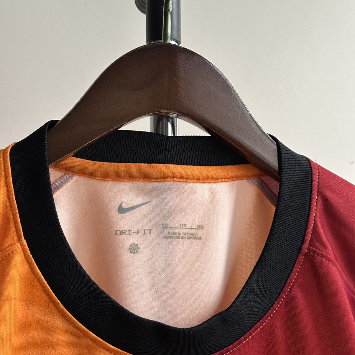 Nike Nike FC Galatasaray 2022/23 Soccer Jersey Football Shirt Size US XXL / EU 58 / 5 - 6 Thumbnail