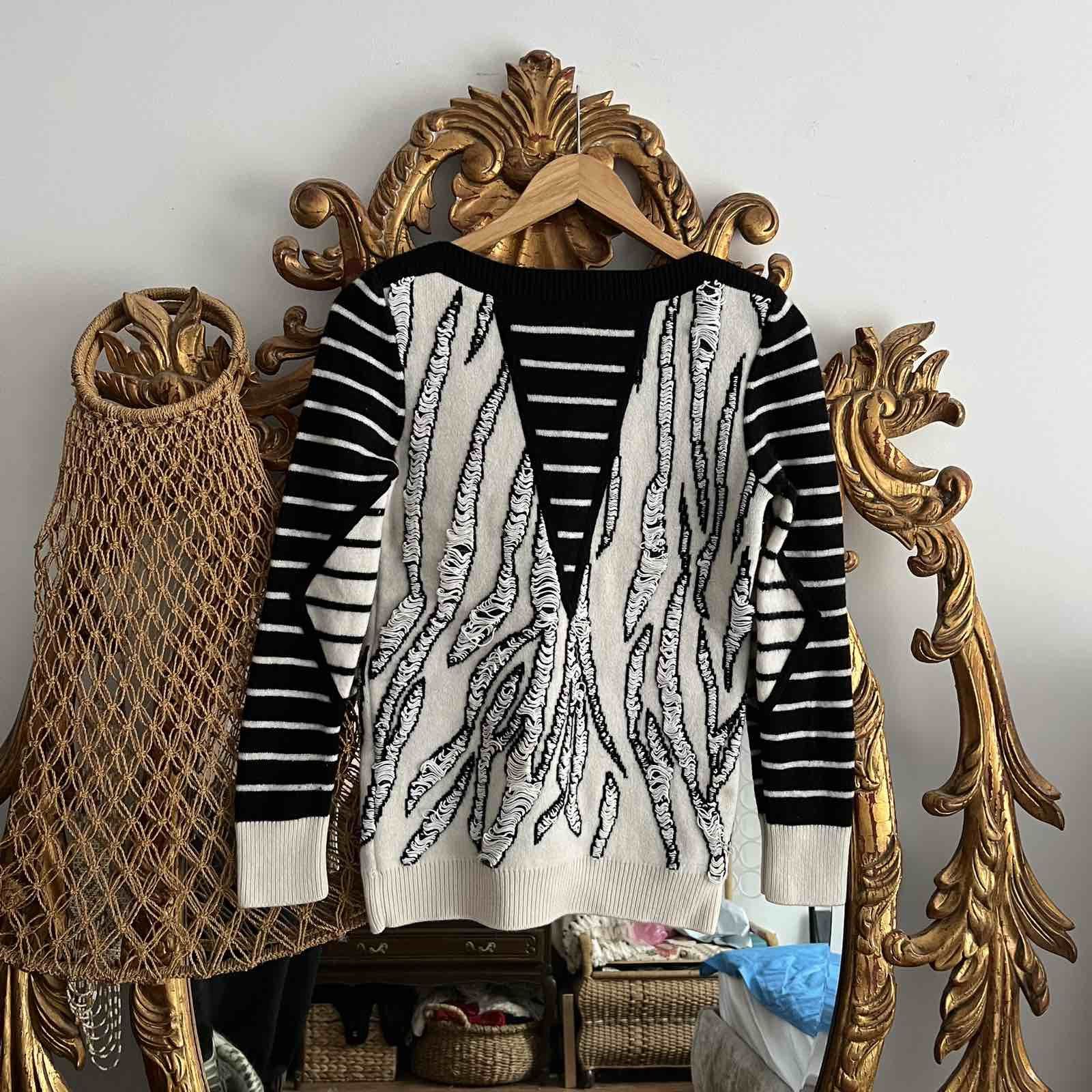 Alexander McQueen ALEXANDER MCQUEEN Sweater pour Femme Sz S Size S / US 4 / IT 40 - 1 Thumbnail