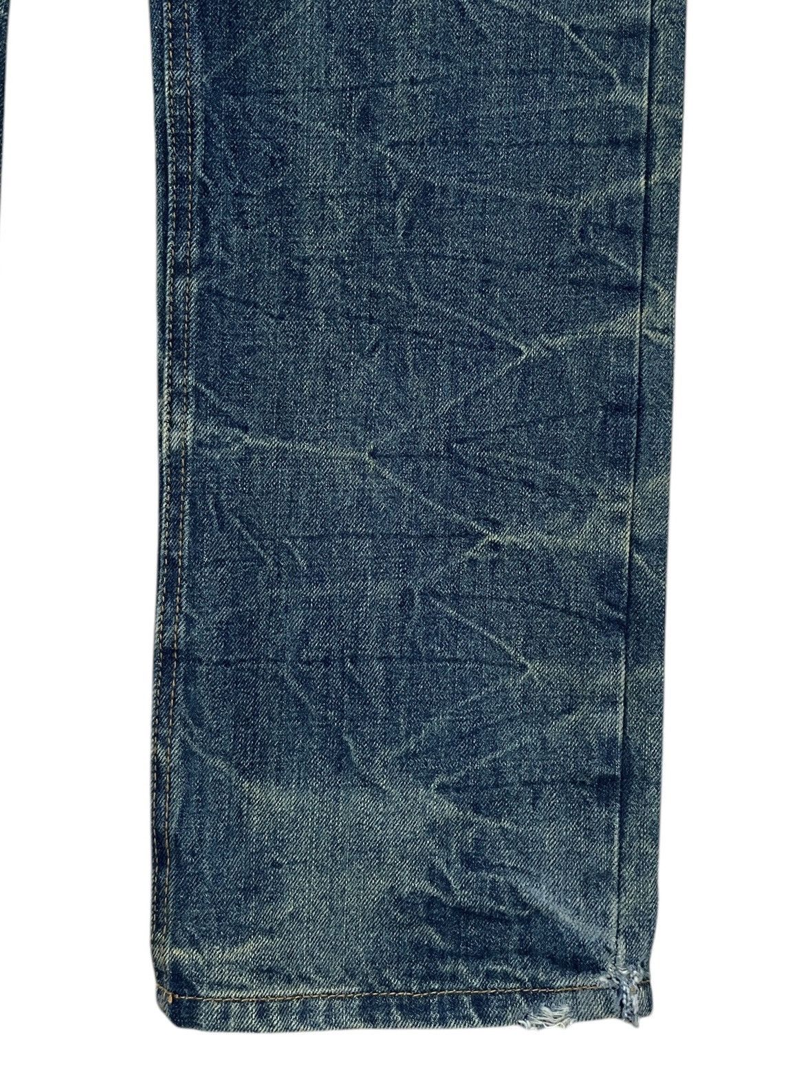 Japanese Brand Vintage Japanese Brand Patchwork Distressed Jeans 2000s Size US 29 - 6 Thumbnail