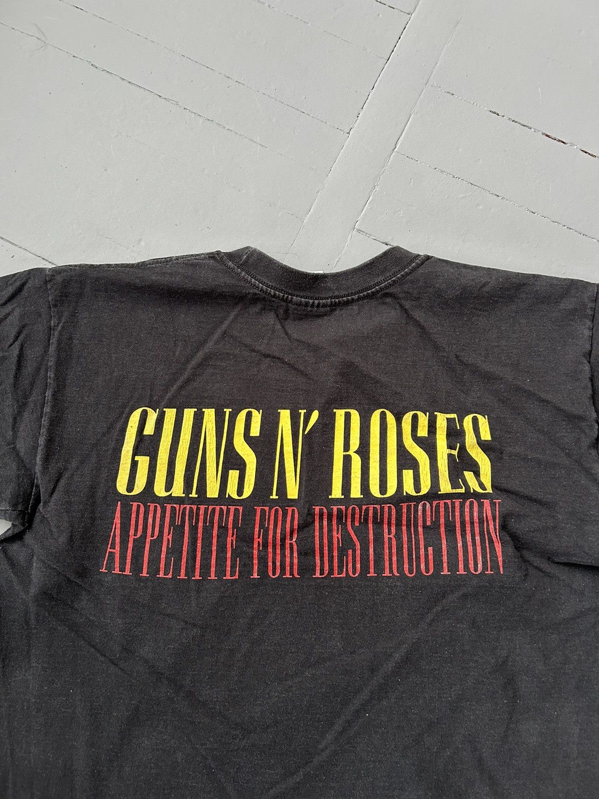 Band Tees Guns N Roses vintage T-shirt Size US S / EU 44-46 / 1 - 6 Thumbnail