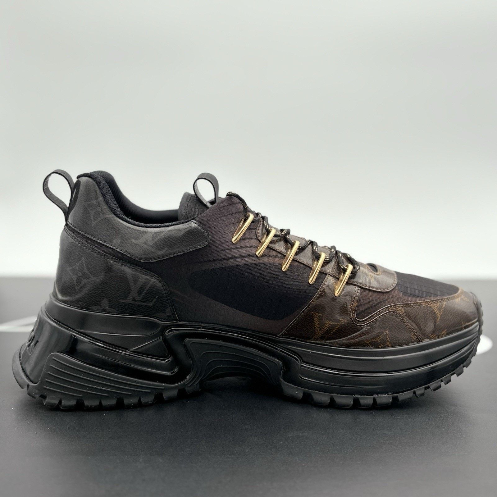 Louis Vuitton Louis Vuitton Run Away Pulse ' Brown Eclipse ' | CLEAN! Size US 11 / EU 44 - 10 Thumbnail