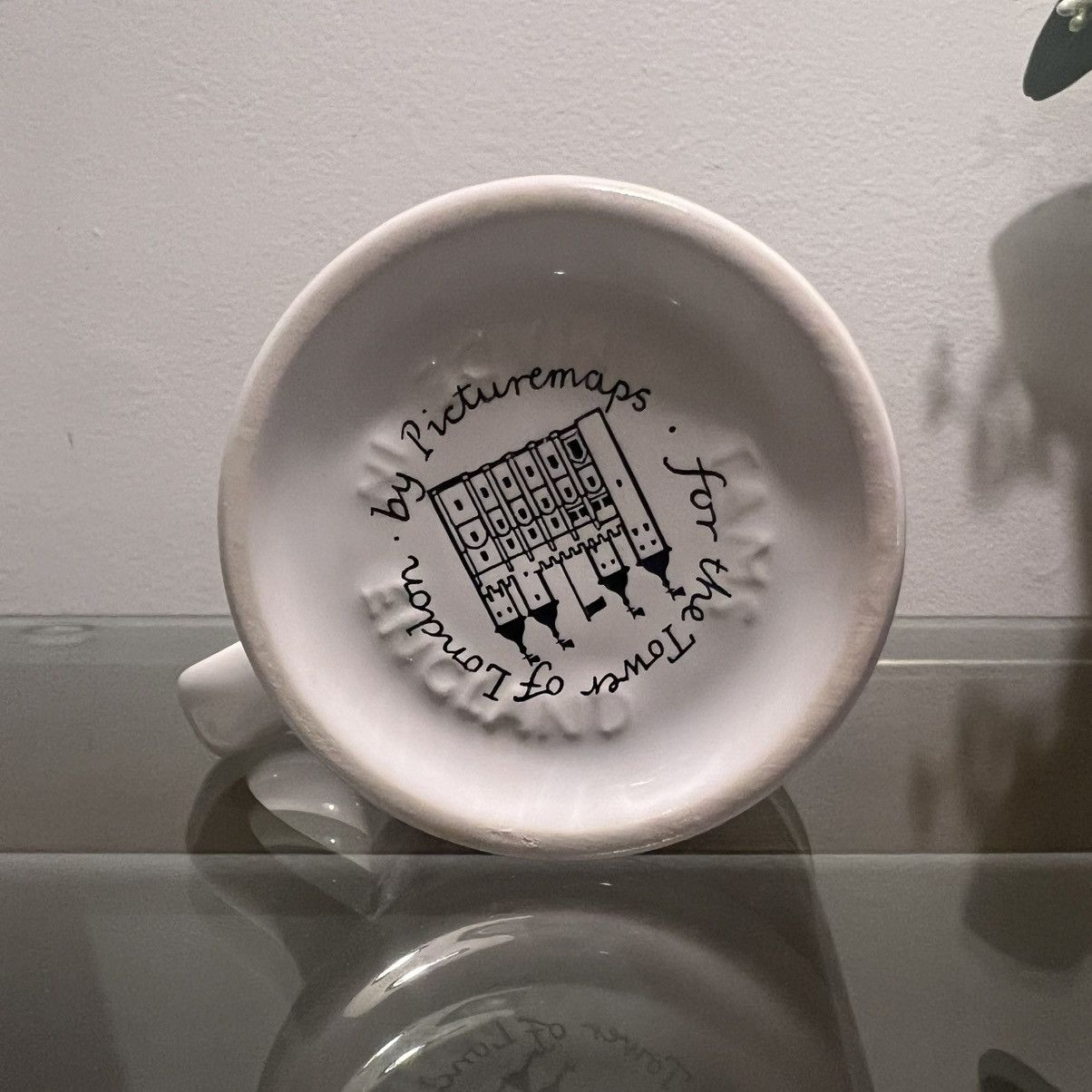 Other Vintage The Tower of London Picturemaps Made in England Mug Size ONE SIZE - 6 Thumbnail