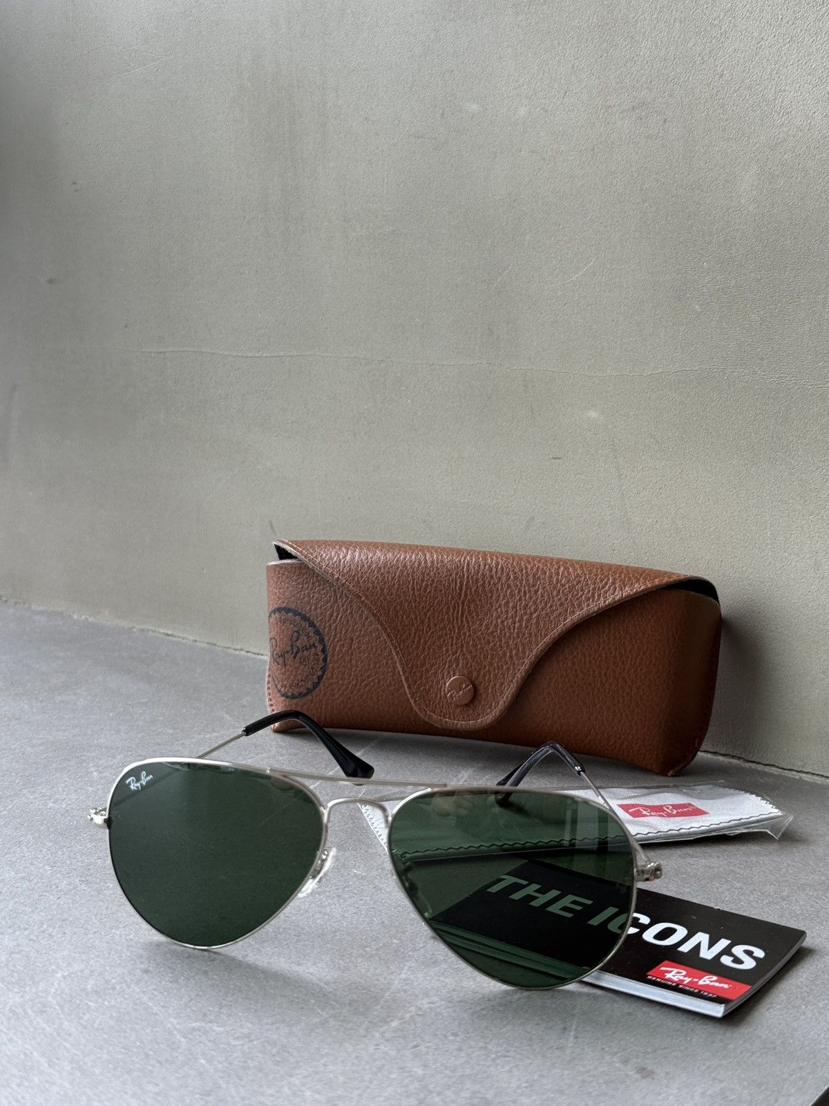 RayBan Ray Ban Classic Icons Aviator Top Gun Sunglass Made in ITALY Size ONE SIZE - 5 Thumbnail