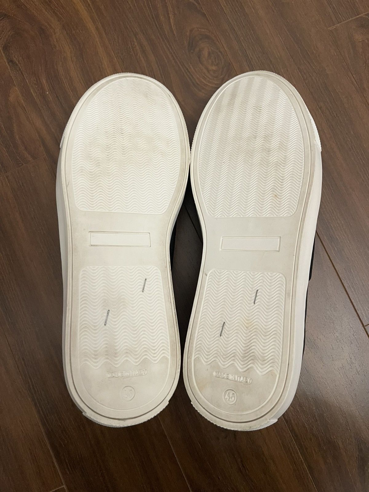 Valentino Valentino Zeus Logo Slip-on Leather Sneakers Size US 12 / EU 45 - 9 Thumbnail