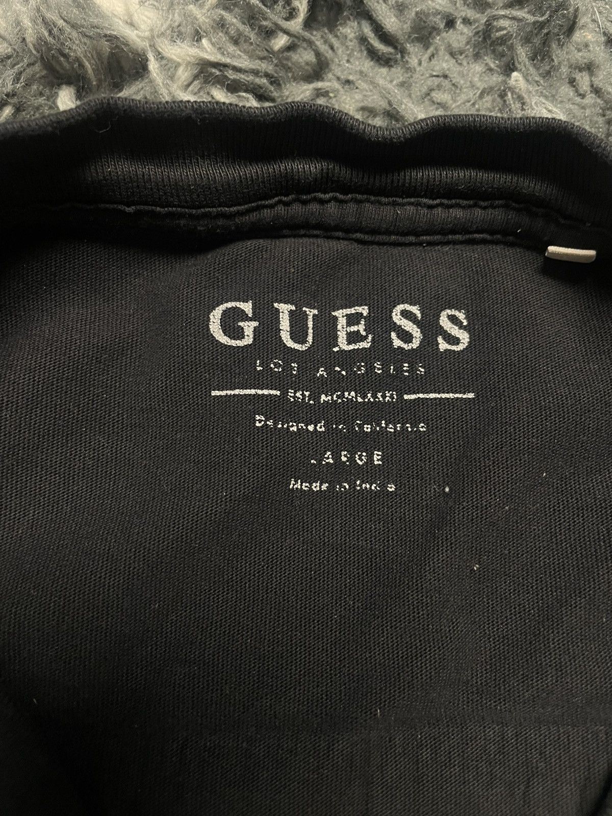 Guess × Vintage Guess Washed Jeans Large Print Tee Size US L / EU 52-54 / 3 - 3 Thumbnail