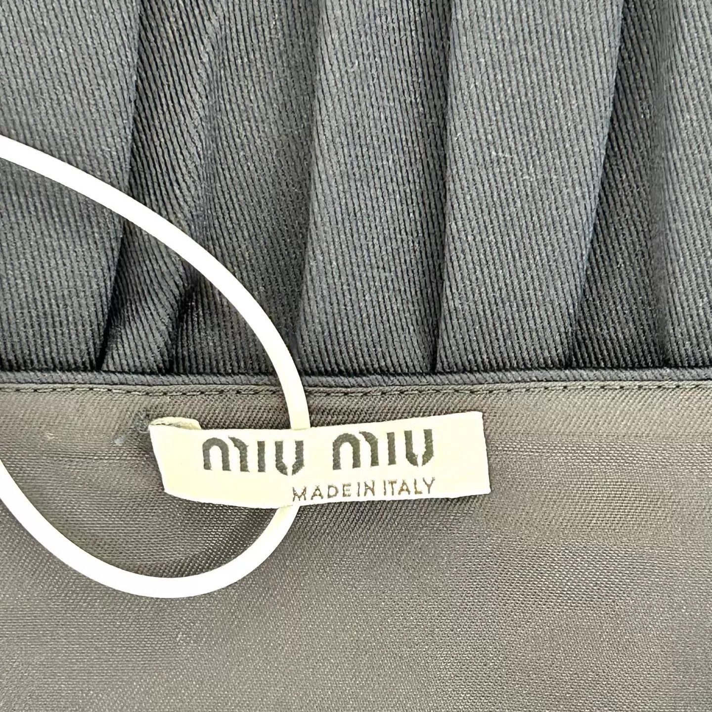 Miu Miu MIU MIU blue suede vest size 36 Size XS / US 0-2 / IT 36-38 - 3 Thumbnail