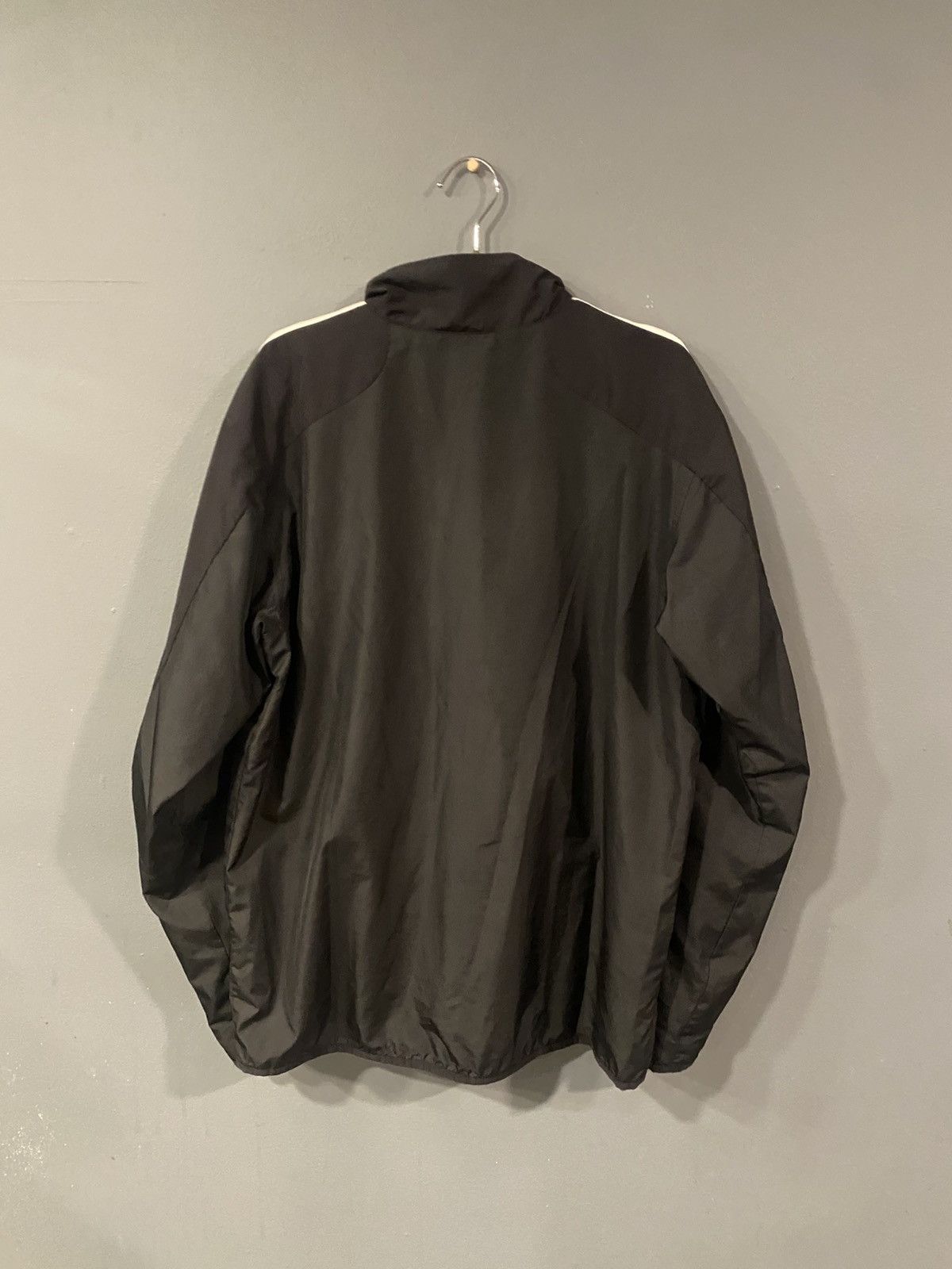 Adidas Vintage Adidas Windbreaker Track Jacket Size US M / EU 48-50 / 2 - 3 Thumbnail