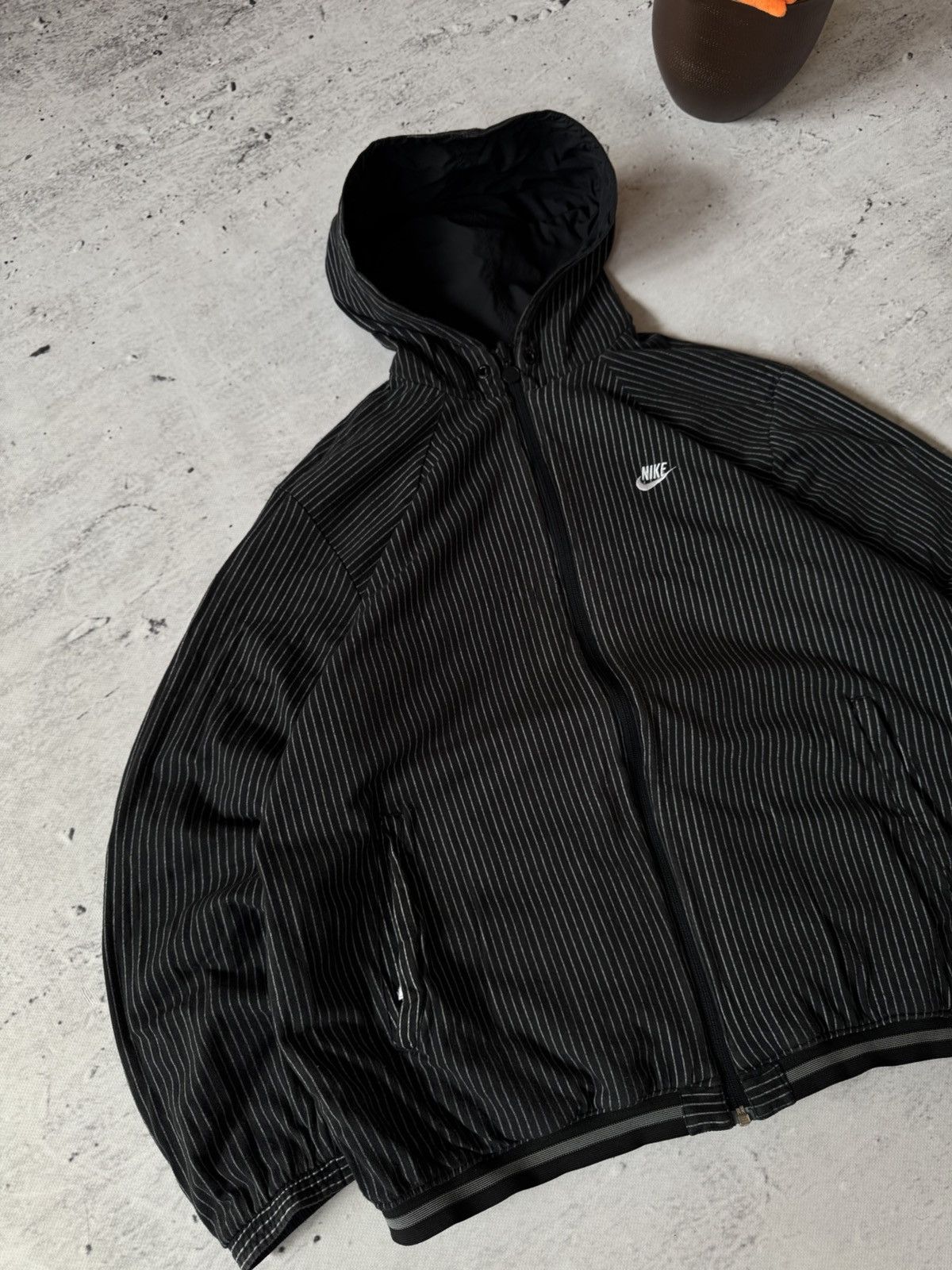 Nike × Vintage NIKE VINTAGE BASIC LOGO OVERSIZE BAGGY LIGHT JACKET Size US L / EU 52-54 / 3 - 6 Thumbnail