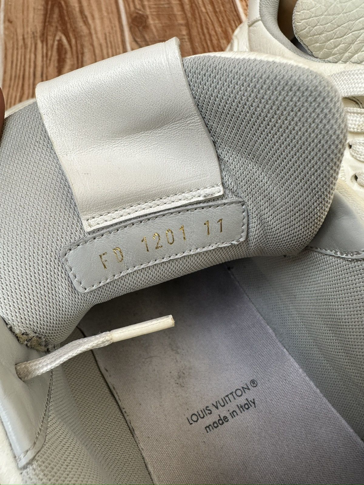 Louis Vuitton Louis Vuitton Trainer Virgil Abloh Grey/White sneaker Size US 12 / EU 45 - 15 Thumbnail