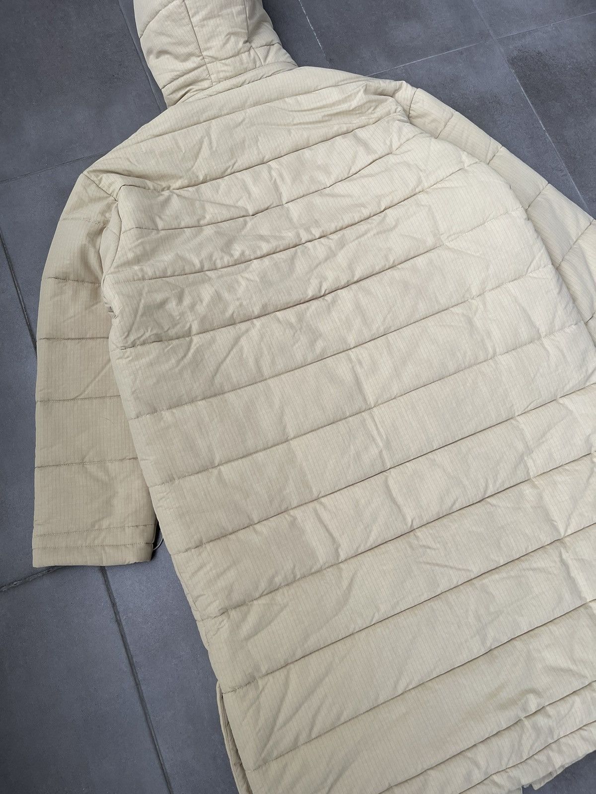 Henrik Vibskov !DS! AW22 Henrik Vibskov Apollo Almond Long Puffer Coat Size M / US 6-8 / IT 42-44 - 16 Thumbnail