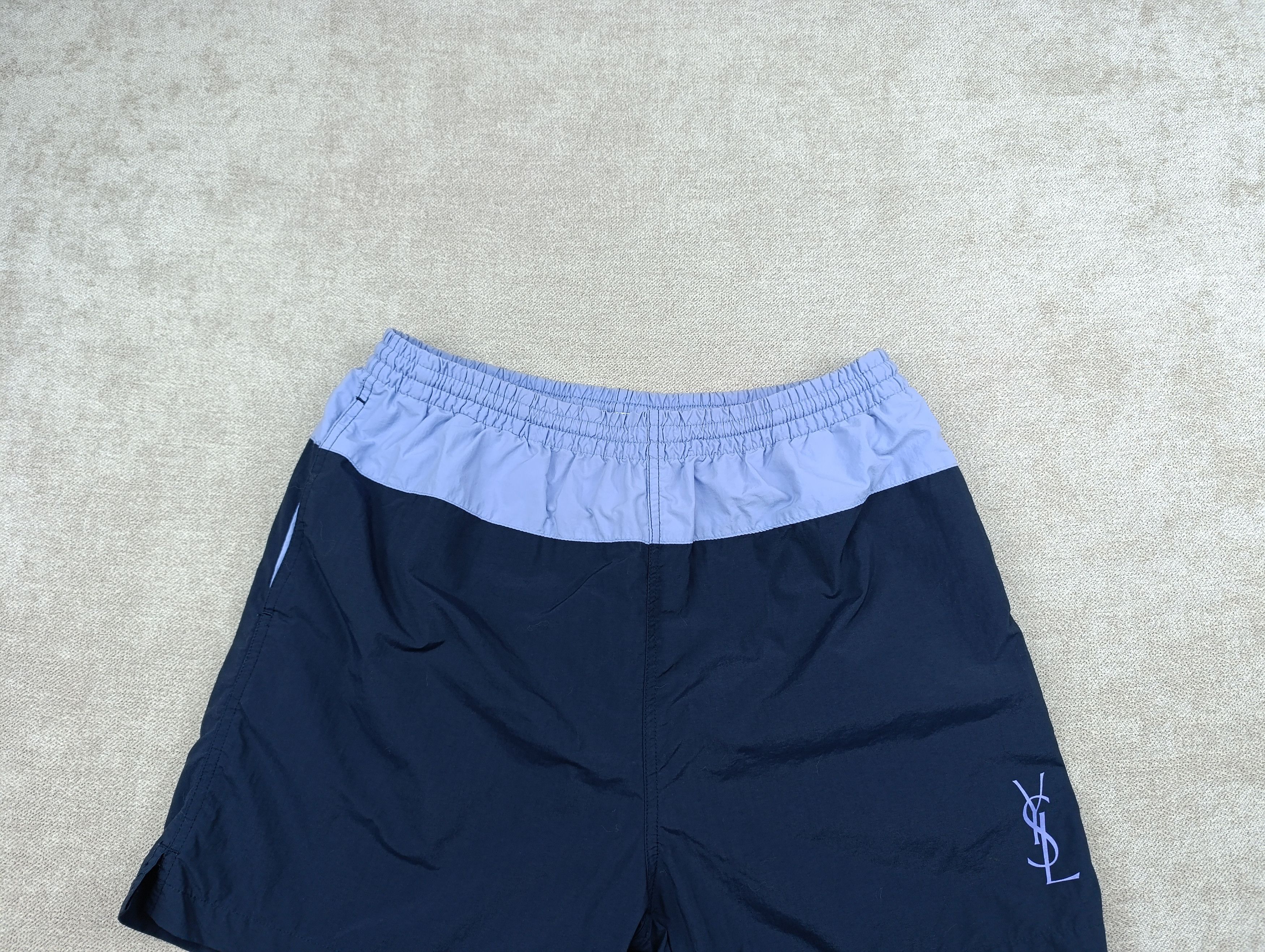 Vintage YVES SAINT LAURENT YSL VINTAGE MENS NYLON BEACH SHORTS Size US 34 / EU 50 - 4 Thumbnail