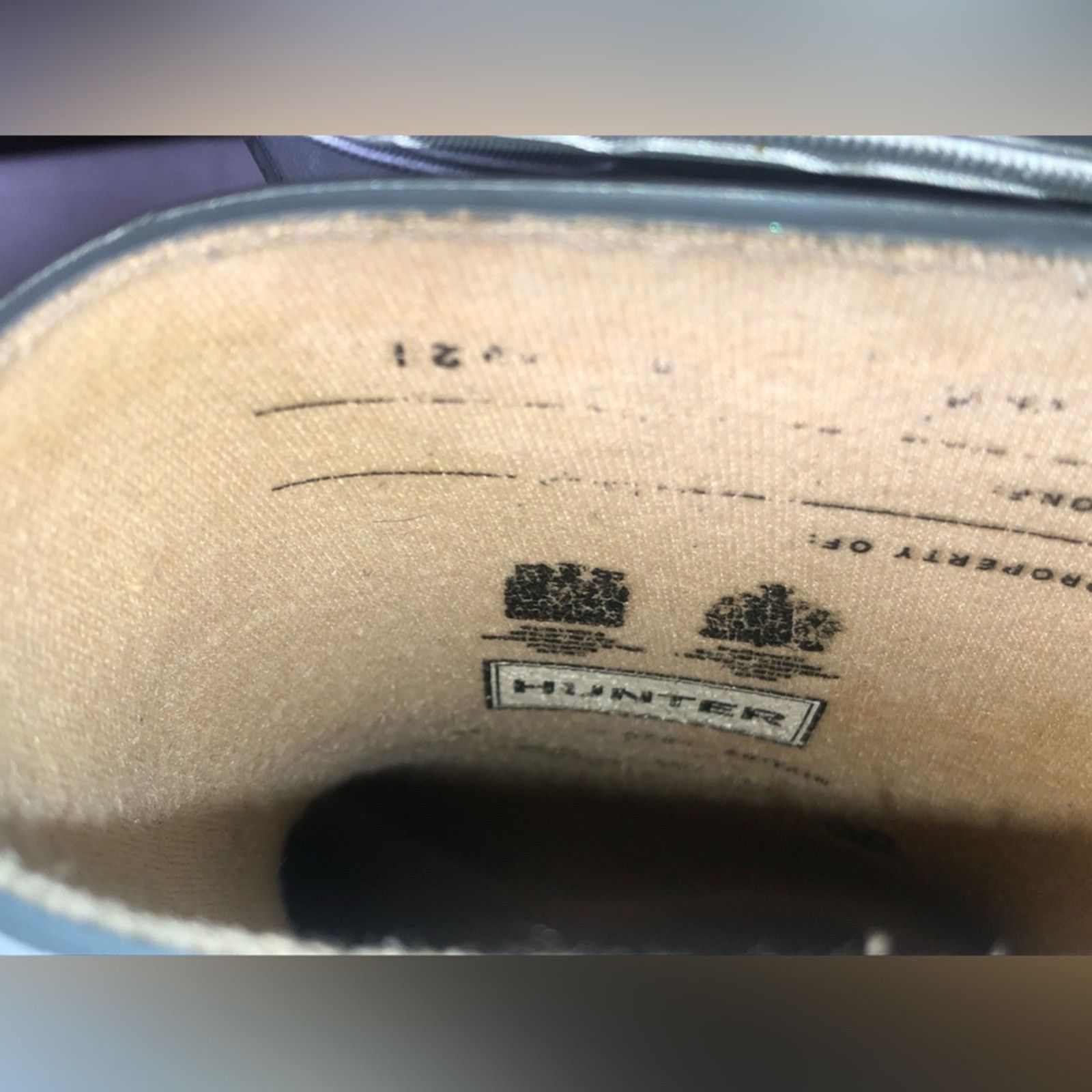 Hunter Baby Hunter boots and converse chucks. Size 3 and 4. Size US 4 / IT 34 - 11 Thumbnail