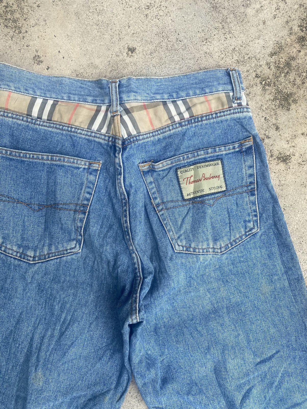 Burberry × Designer × Vintage Vintage Thomas Burberry Loose Wide Leg Jeans Size US 29 - 19 Thumbnail