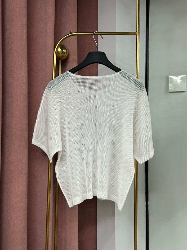 Issey Miyake Issey Miyake White tatami short-sleeved top Size L / US 10 / IT 46 - 3 Thumbnail