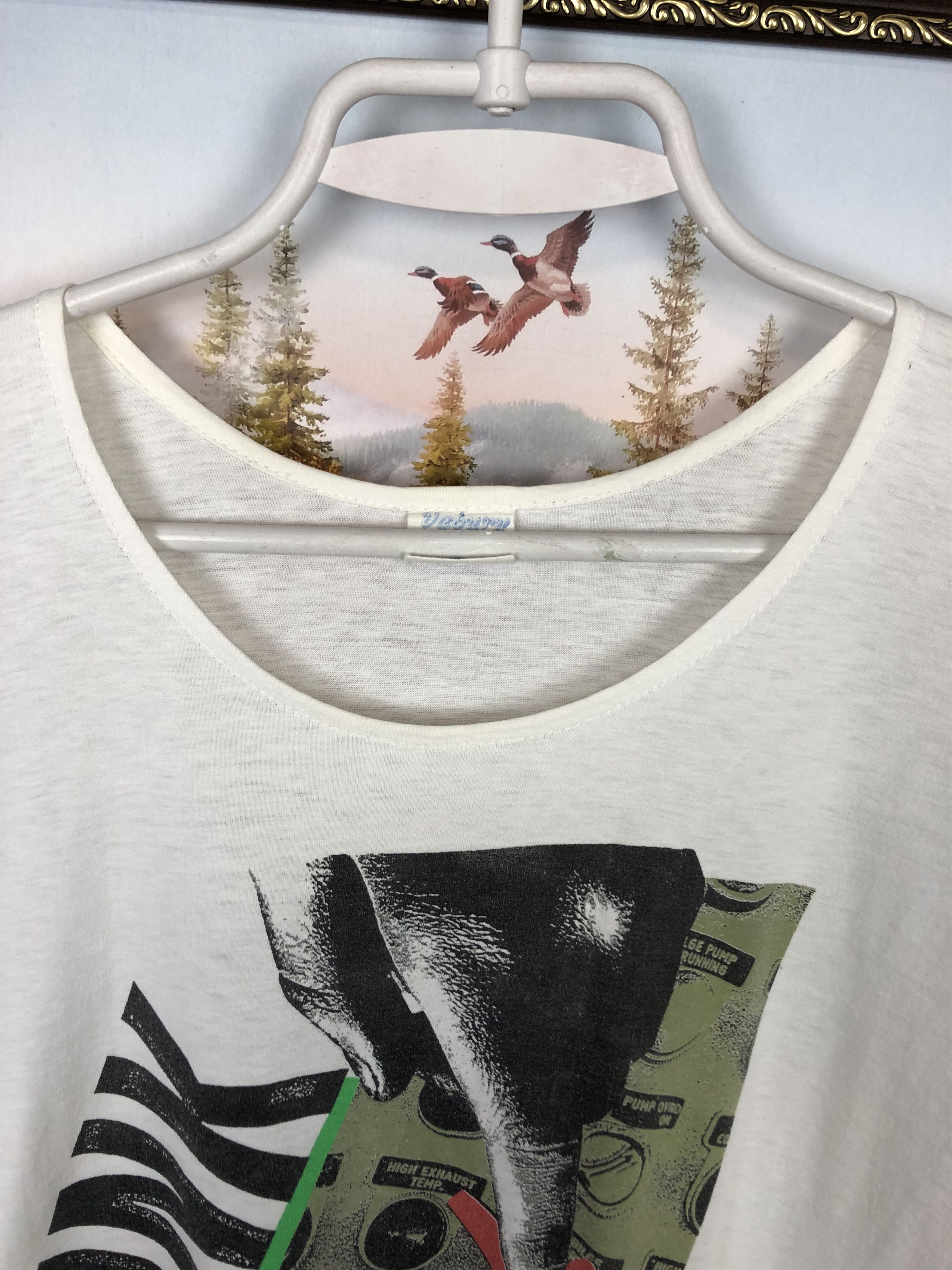 Band Tees Vintage Pink Floyd Shirt Momentary Lapse Band Tee Over Prin Size US M / EU 48-50 / 2 - 5 Thumbnail