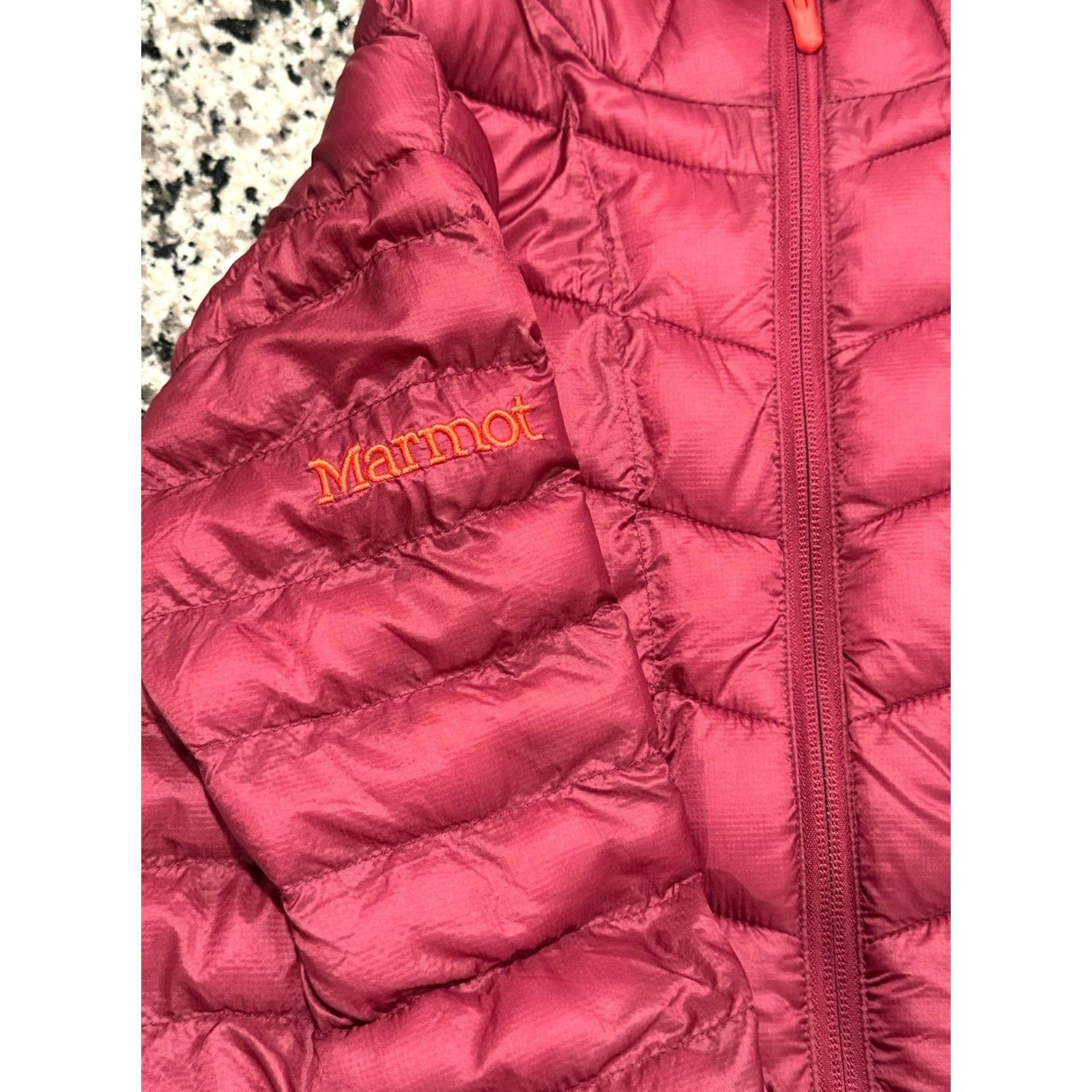 Marmot Marmot Puffer Jacket Hooded Womens Large Red Thinsulate 3M Quilted Zip Neck Pocket Lightweight Packable Casual Travel Autumn Winter Spring Size L / US 10 / IT 46 - 5 Thumbnail