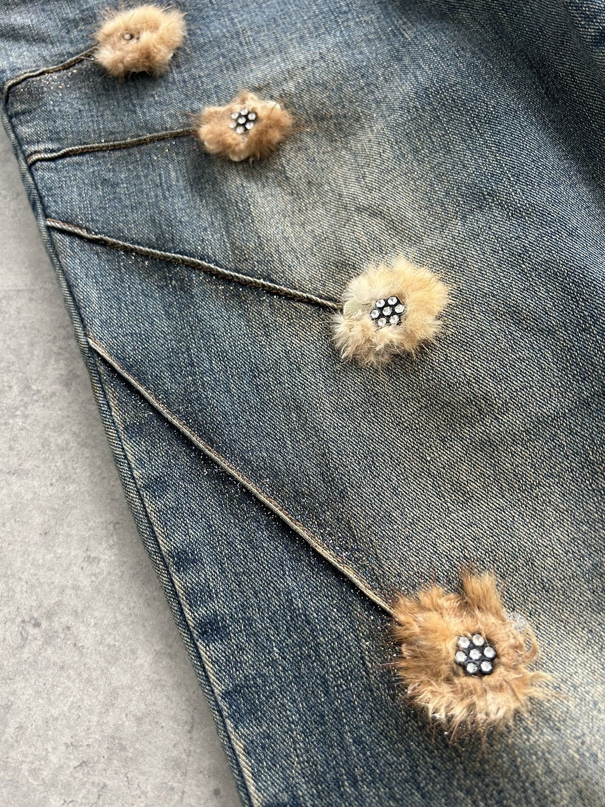 Vintage Vintage Washed Fur Low Rise Jeans Y2K Size 26" / US 2 / IT 38 - 5 Thumbnail