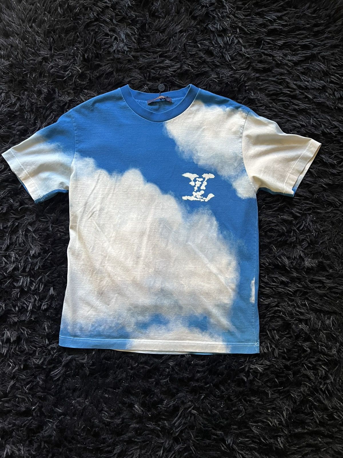 image of Louis Vuitton x Virgil Abloh Cloud Tee Fall 2020 in Blue, Men's (Size Medium)