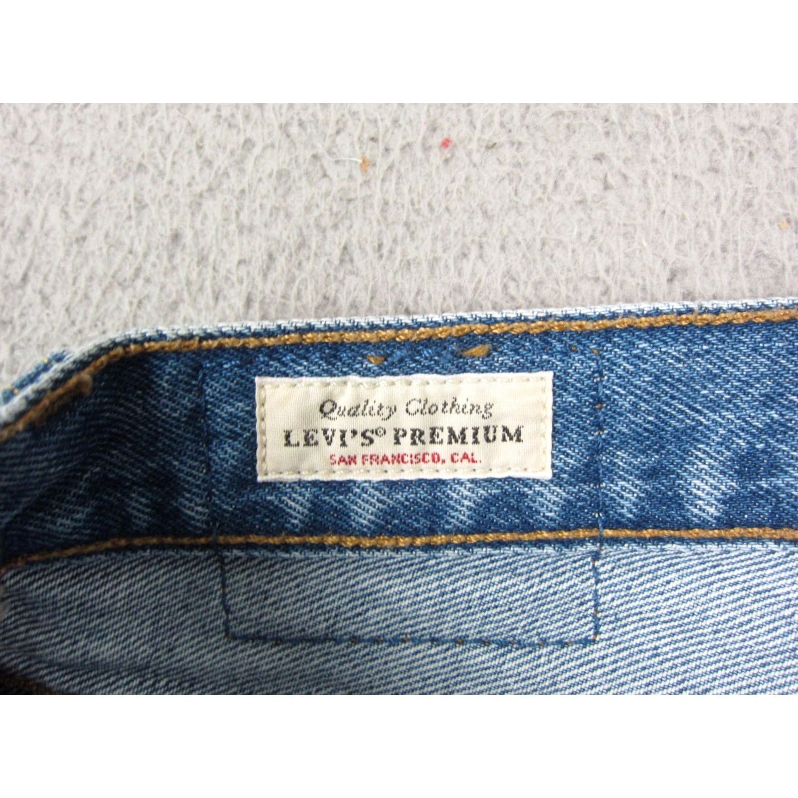 Levi's Levis 501 Jean Shorts Womens 28 Blue Denim Distressed Button Fly Big E Cut Off Casual 5-Pocket 70s 80s 90s Mens Womens Boys Girls Size 28" / US 6 / IT 42 - 5 Thumbnail