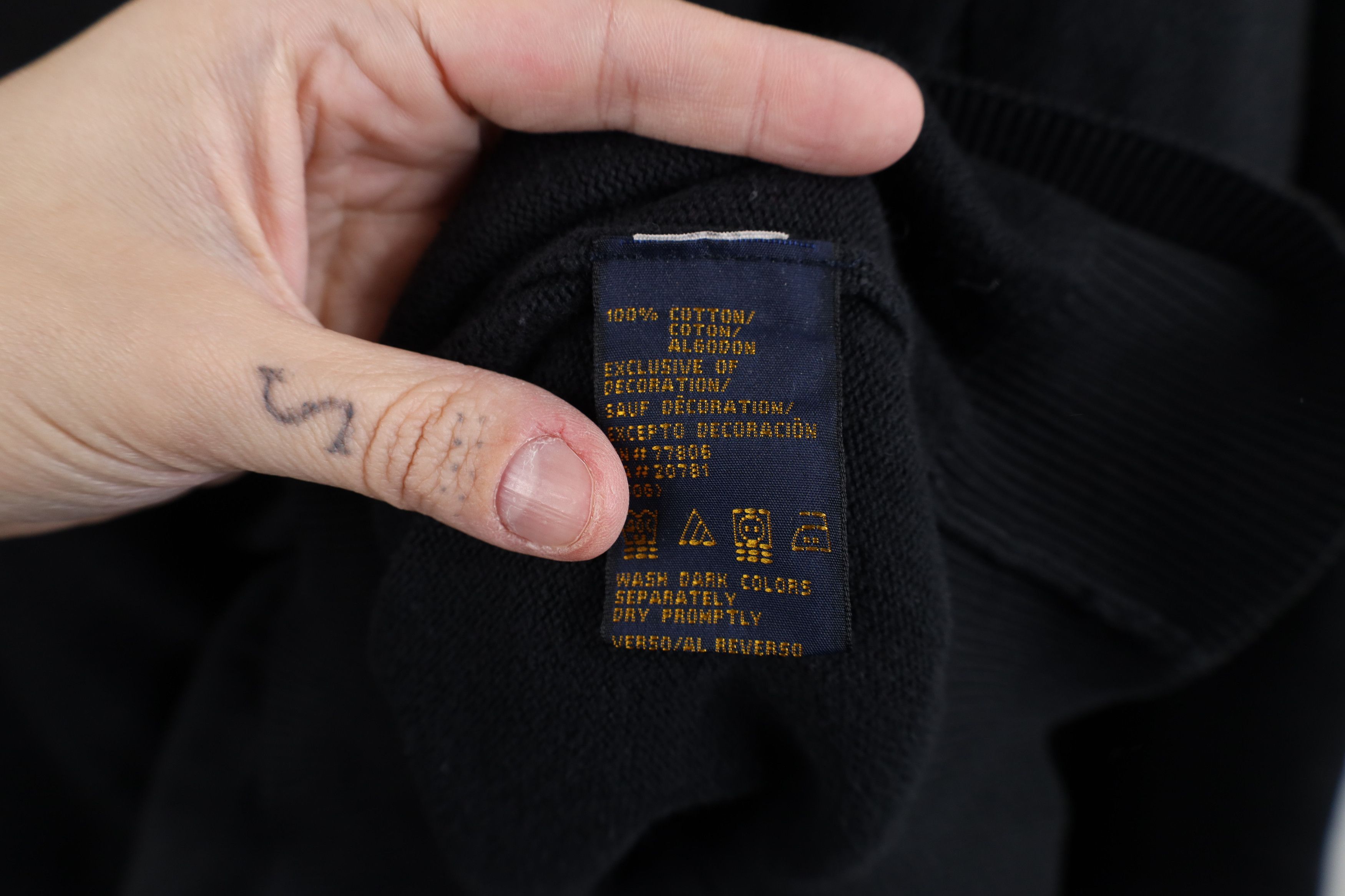 Tommy Hilfiger × Vintage Vintage 90s Tommy Hilfiger Golf Knit Crewneck Sweater Black Size US XL / EU 56 / 4 - 10 Thumbnail